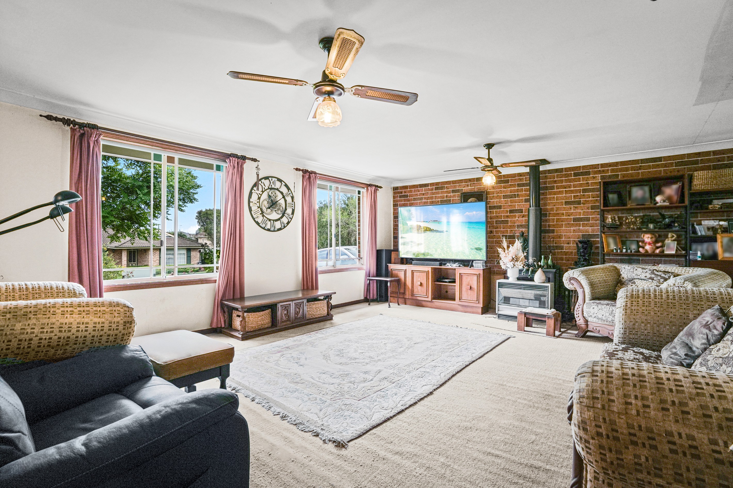 16 Yellow Gum Close, Glenmore Park, NSW 2745