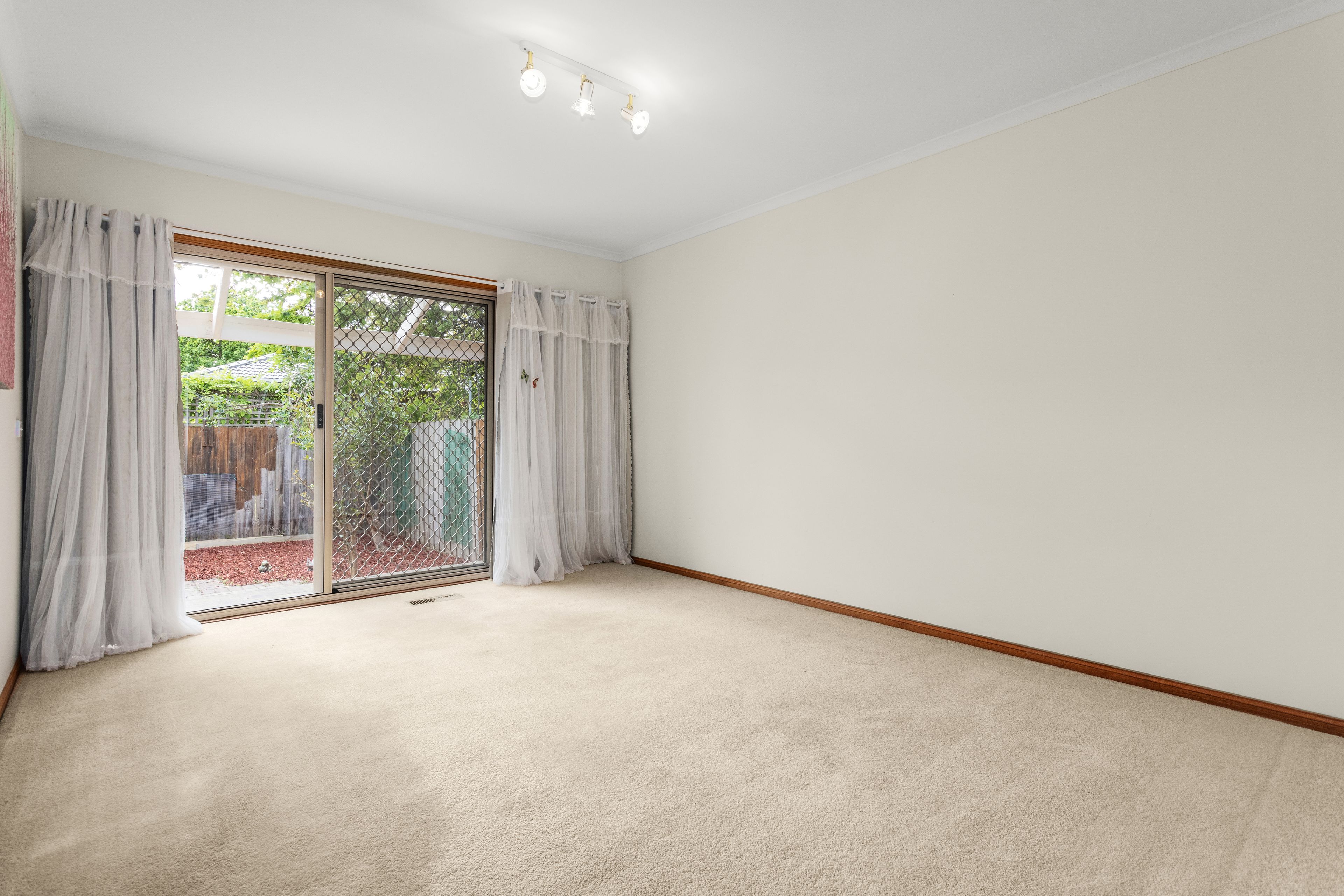 6A Walden Grove, Carnegie, VIC 3163