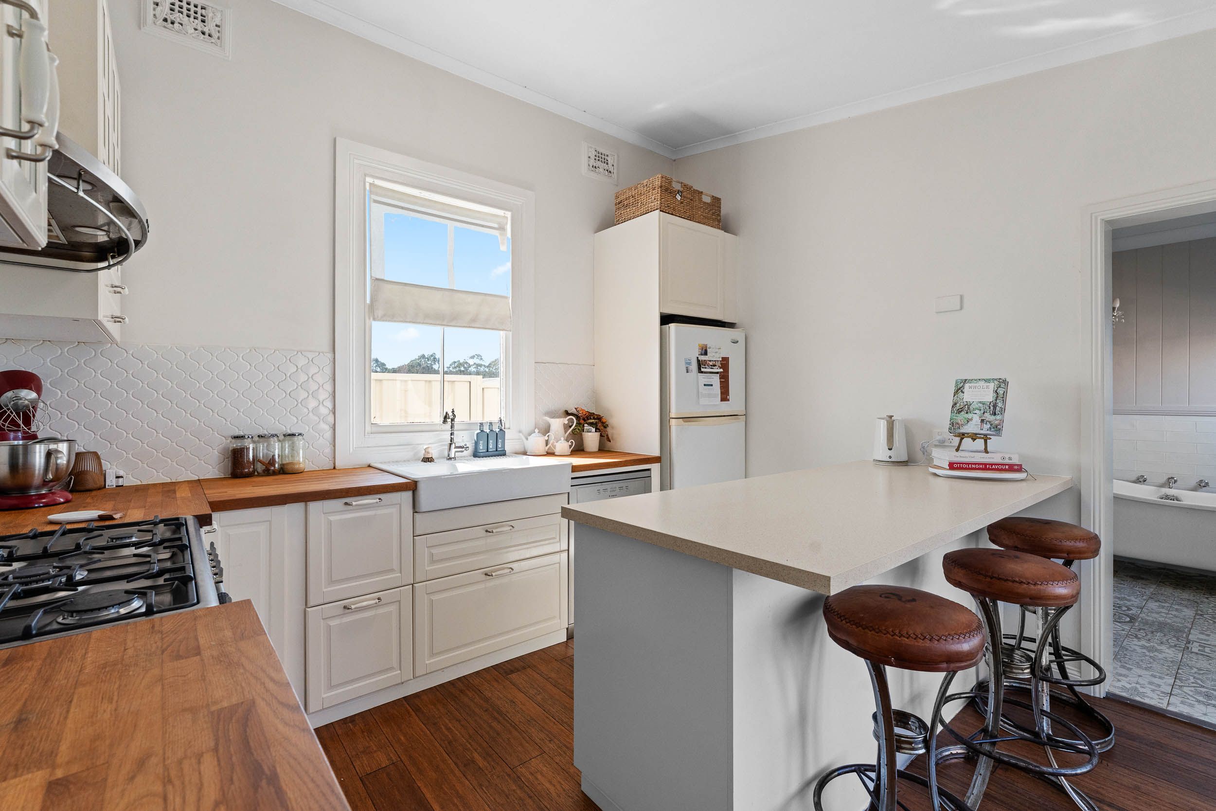 105 Grafton Street — photo 6 of 9