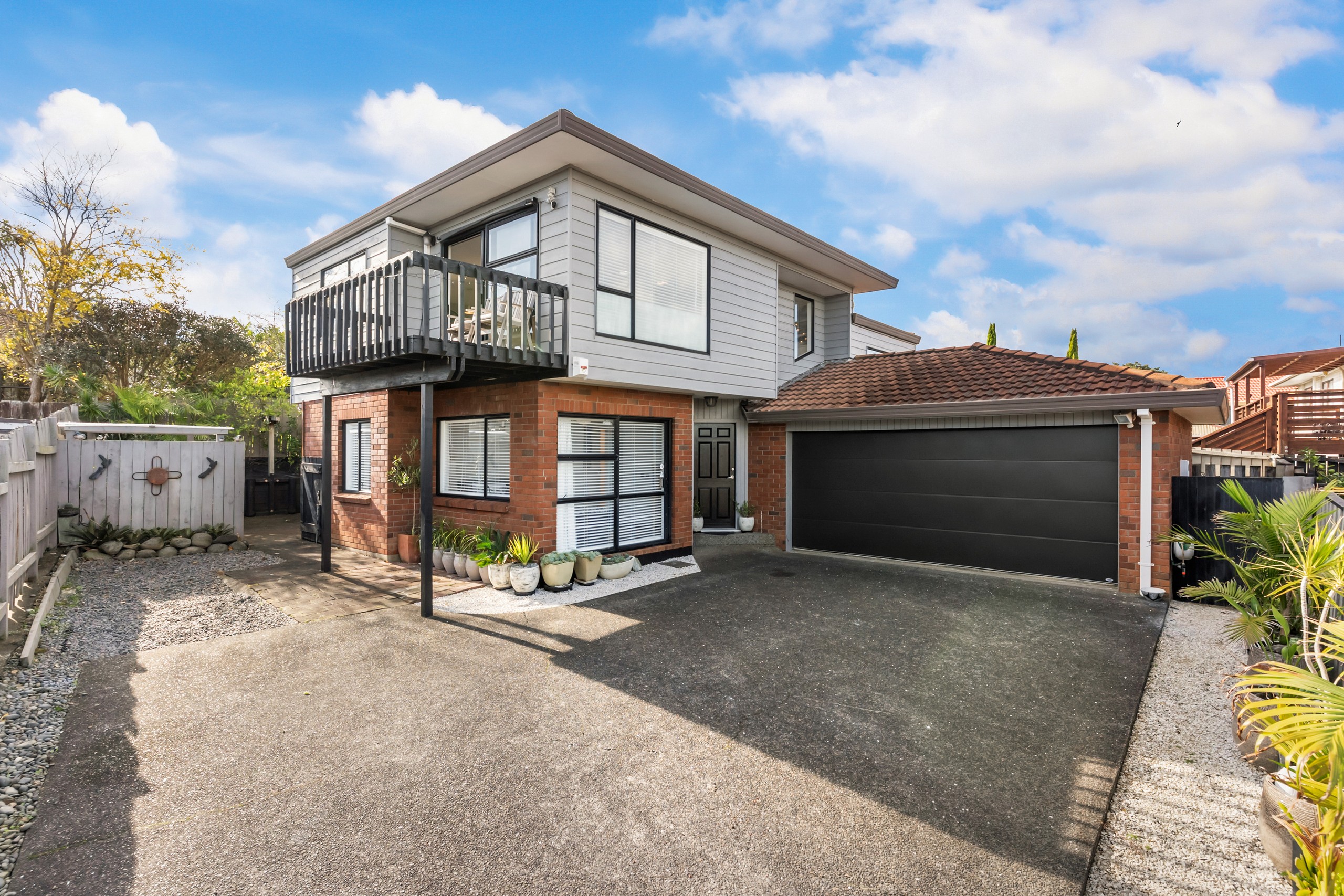 2/21 Venus Place, Half Moon Bay, Manukau City