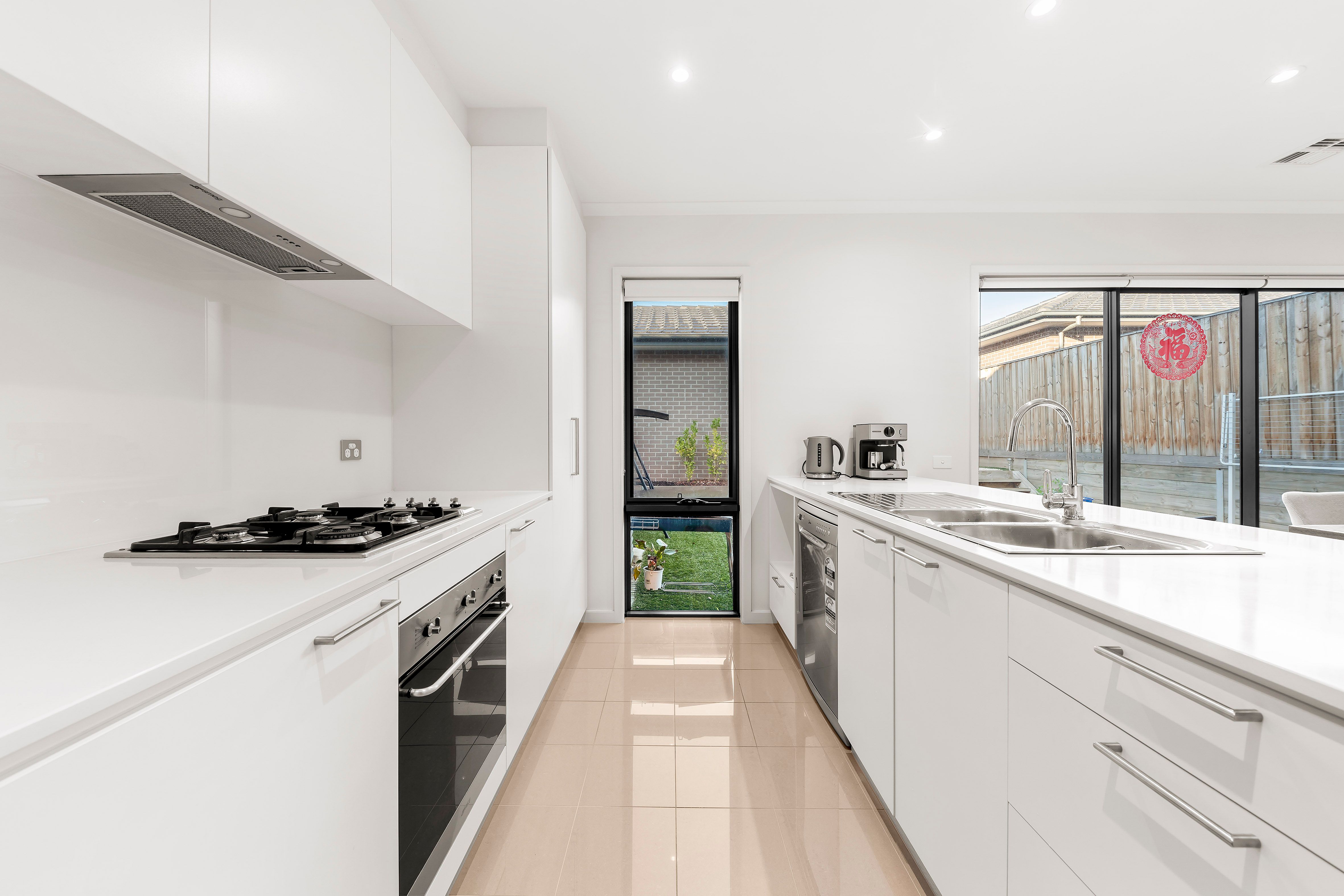 165 Harcrest Boulevard, Wantirna South, VIC 3152