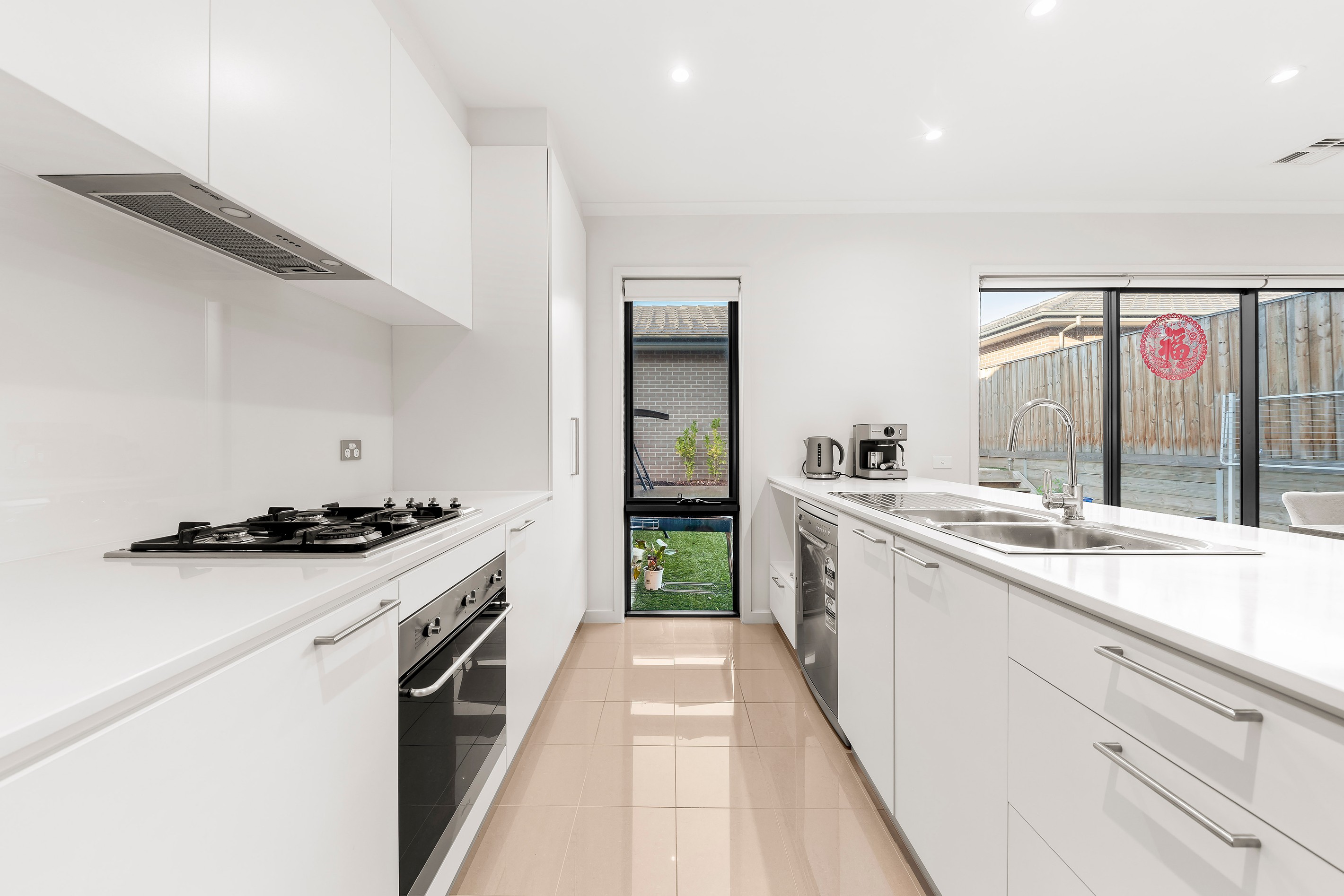 165 Harcrest Boulevard, Wantirna South, VIC 3152