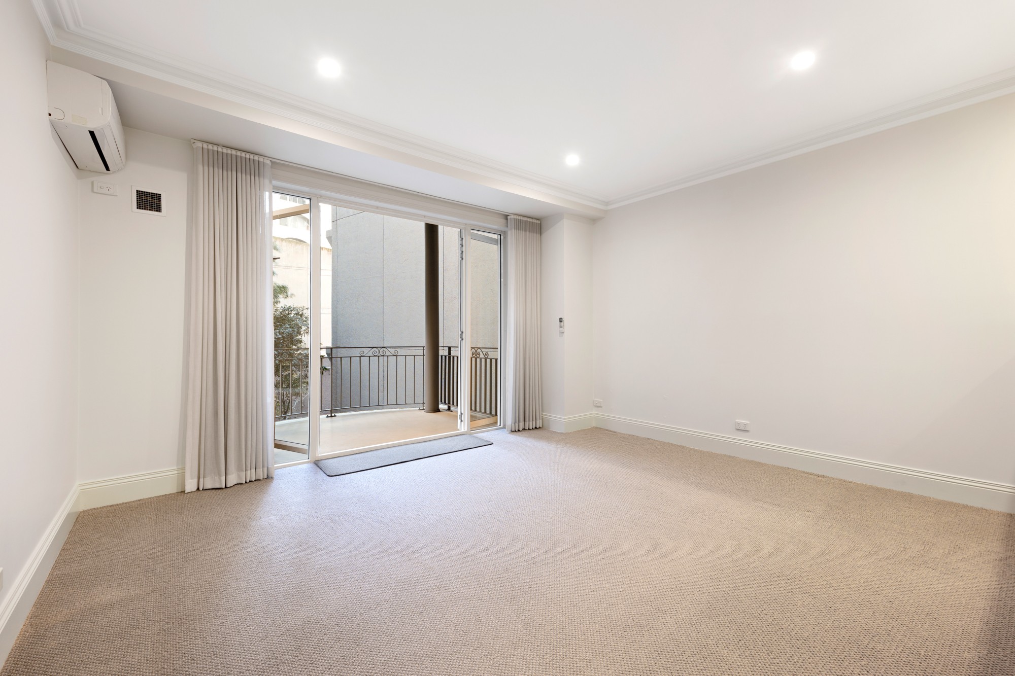 209/400 St Kilda Road, Melbourne, VIC 3004
