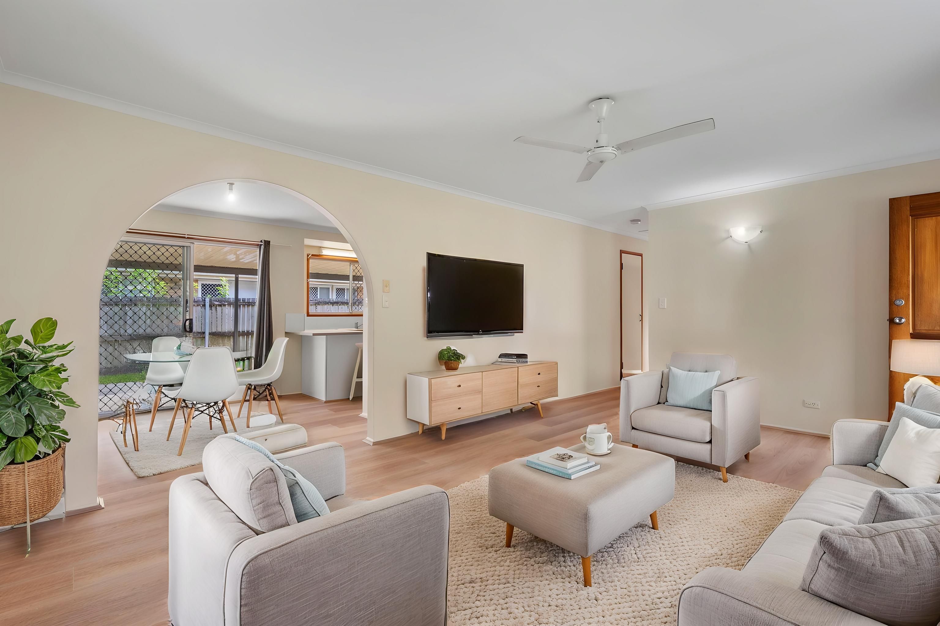 2 Elizabeth Court, Loganlea, QLD 4131