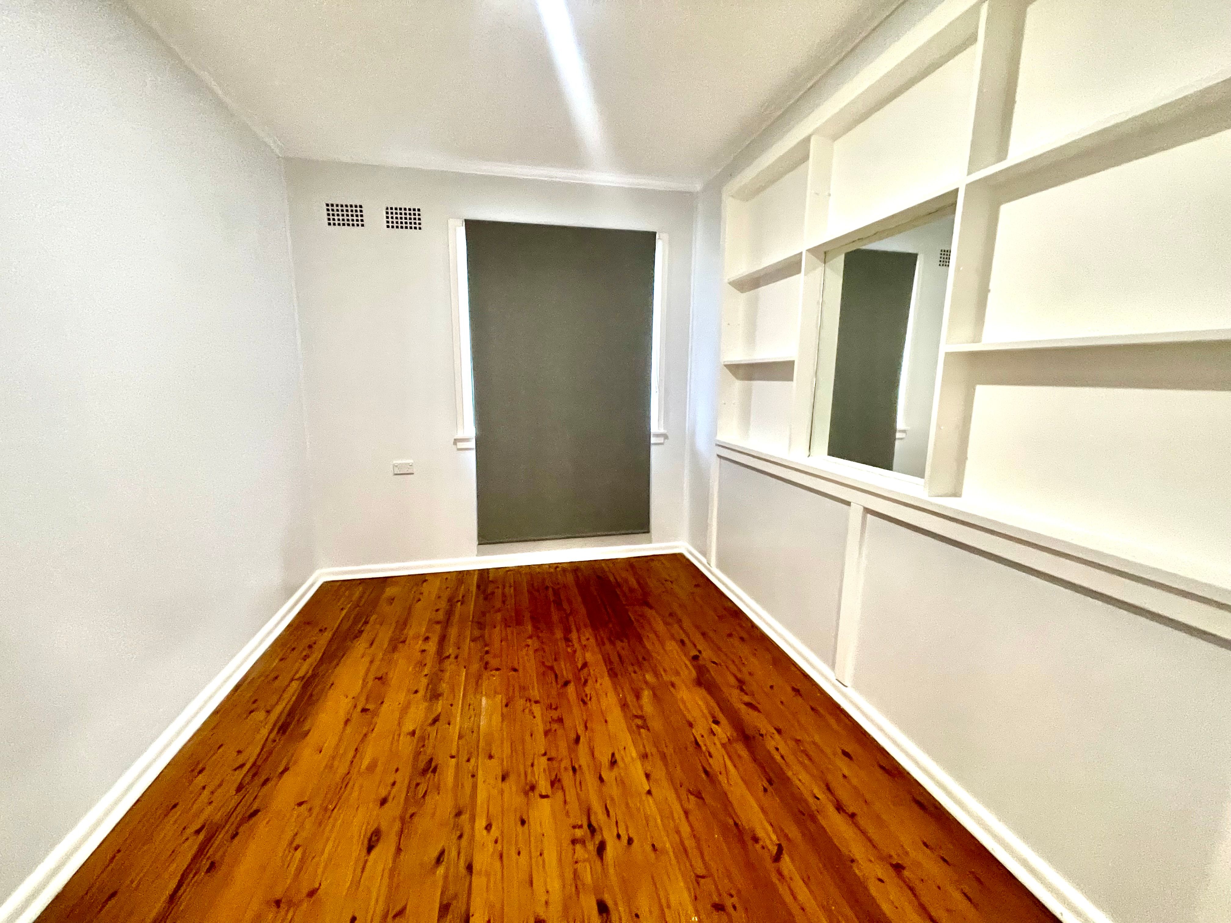 3 Trevanna Street — photo 6 of 10