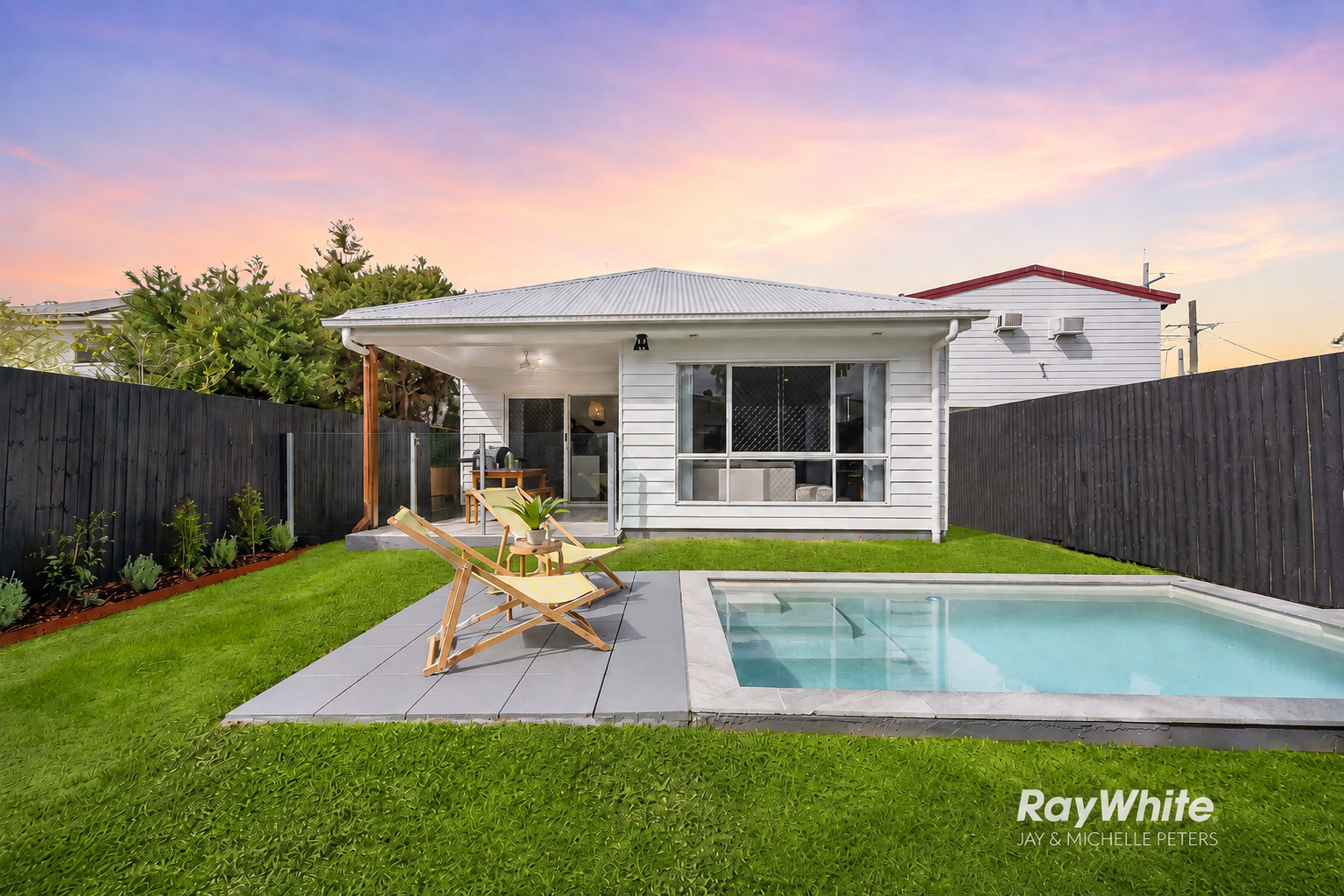 135 Scarborough Road, Redcliffe, QLD 4020