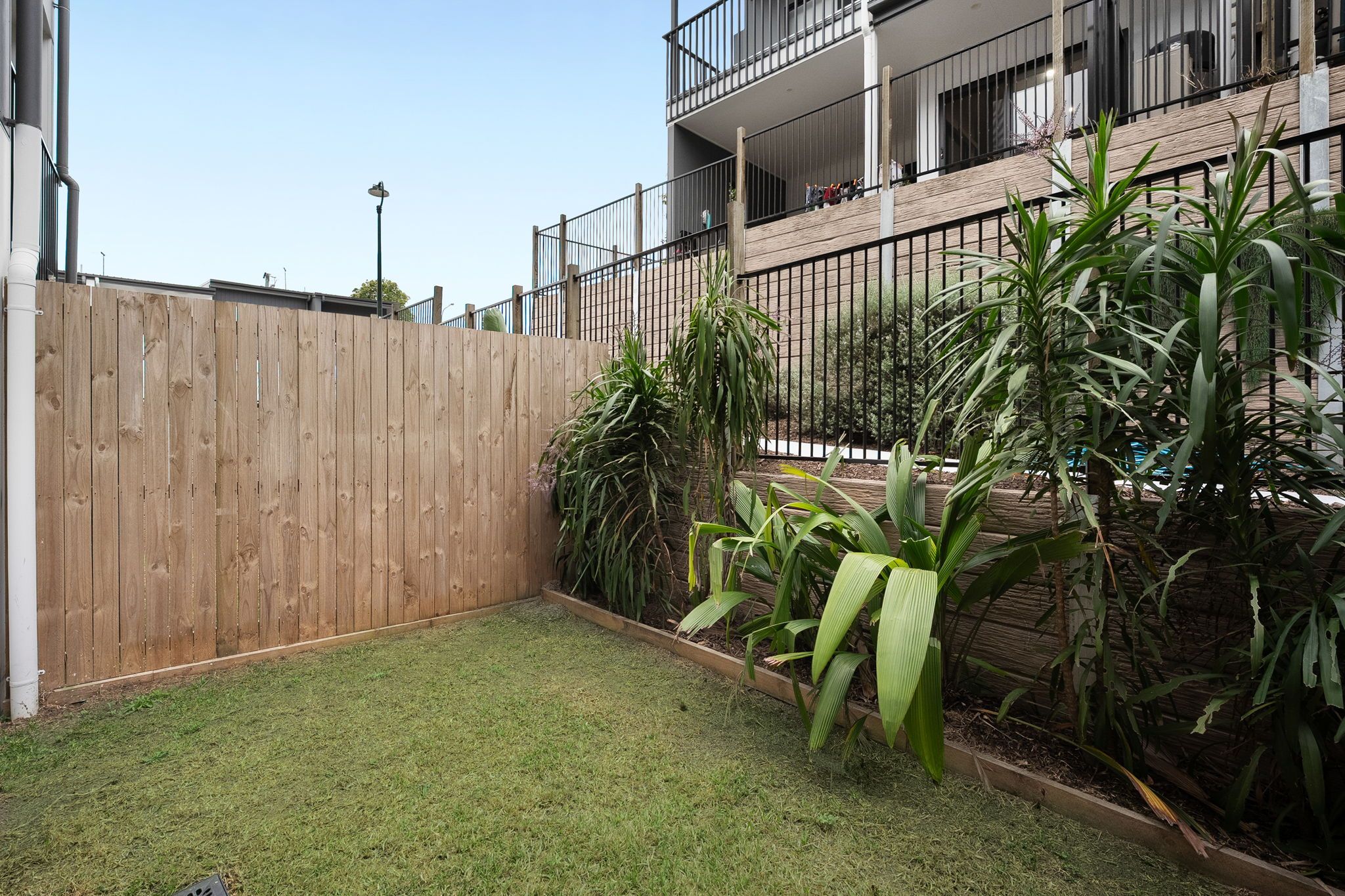 48/10 Botanica Place — photo 11 of 12