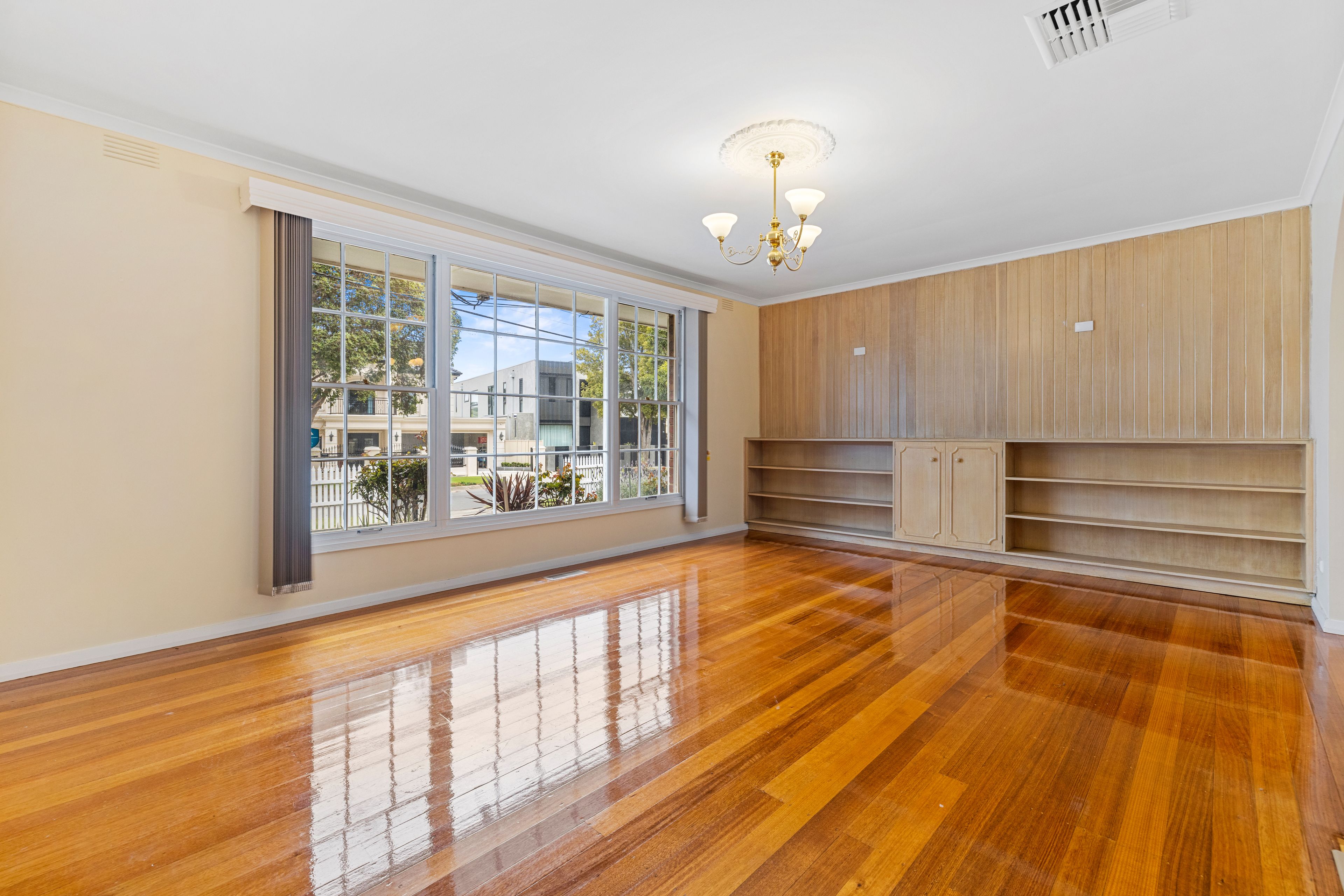 20 The Outlook, Glen Waverley, VIC 3150
