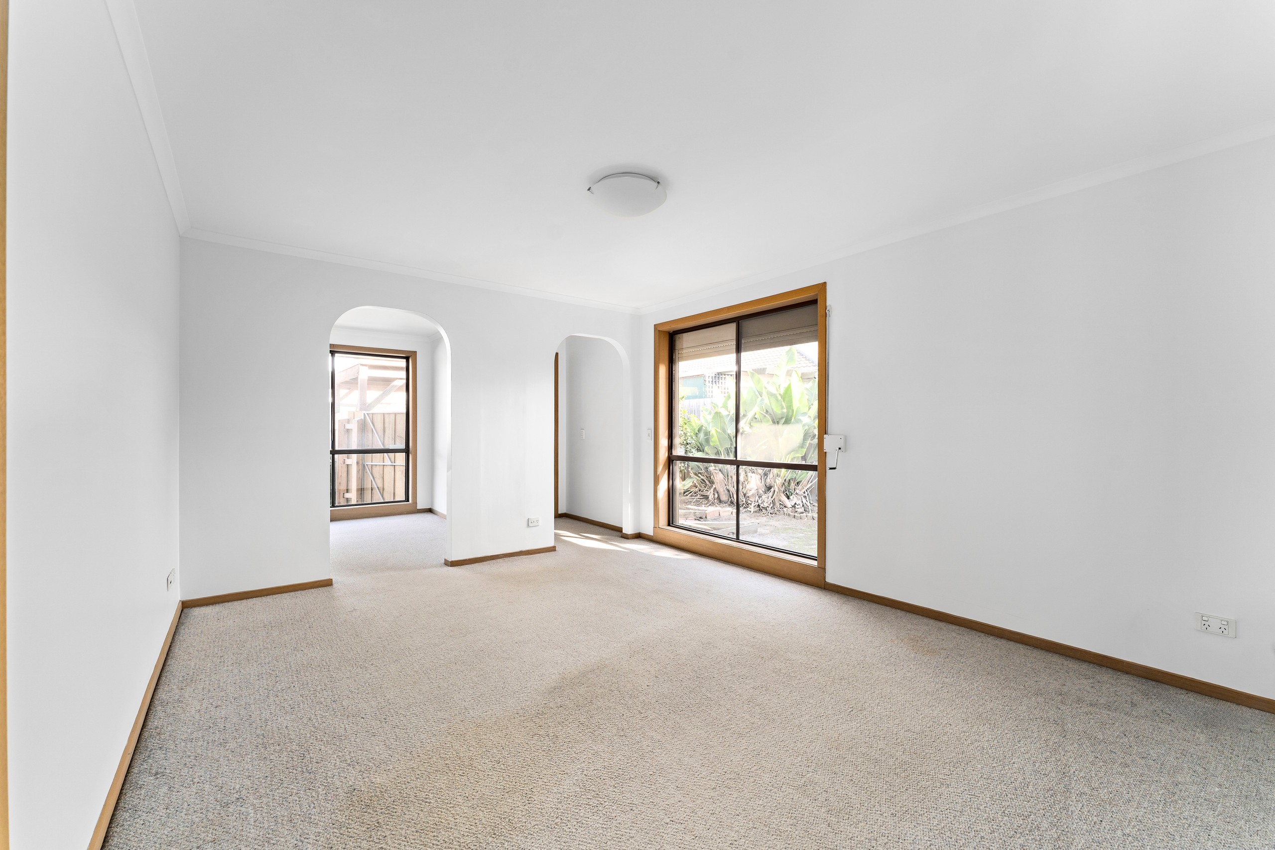 2/337 Queen Street, Altona Meadows, VIC 3028