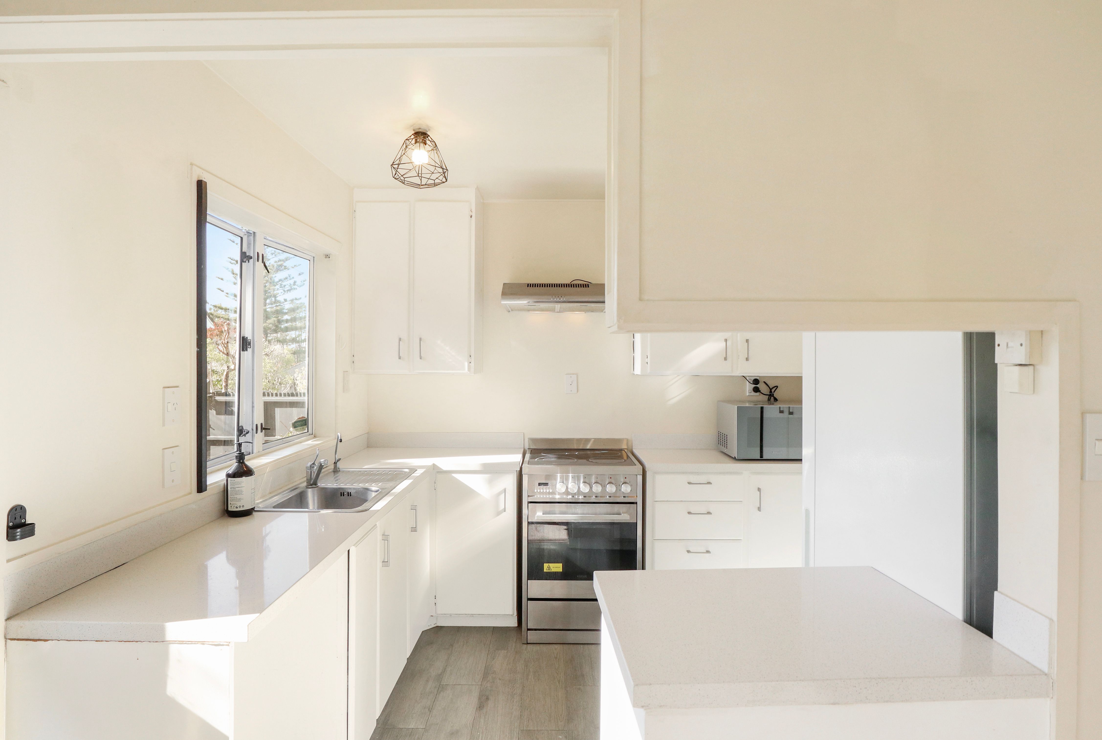 2/1567 Great North Road, Waterview, Auckland City