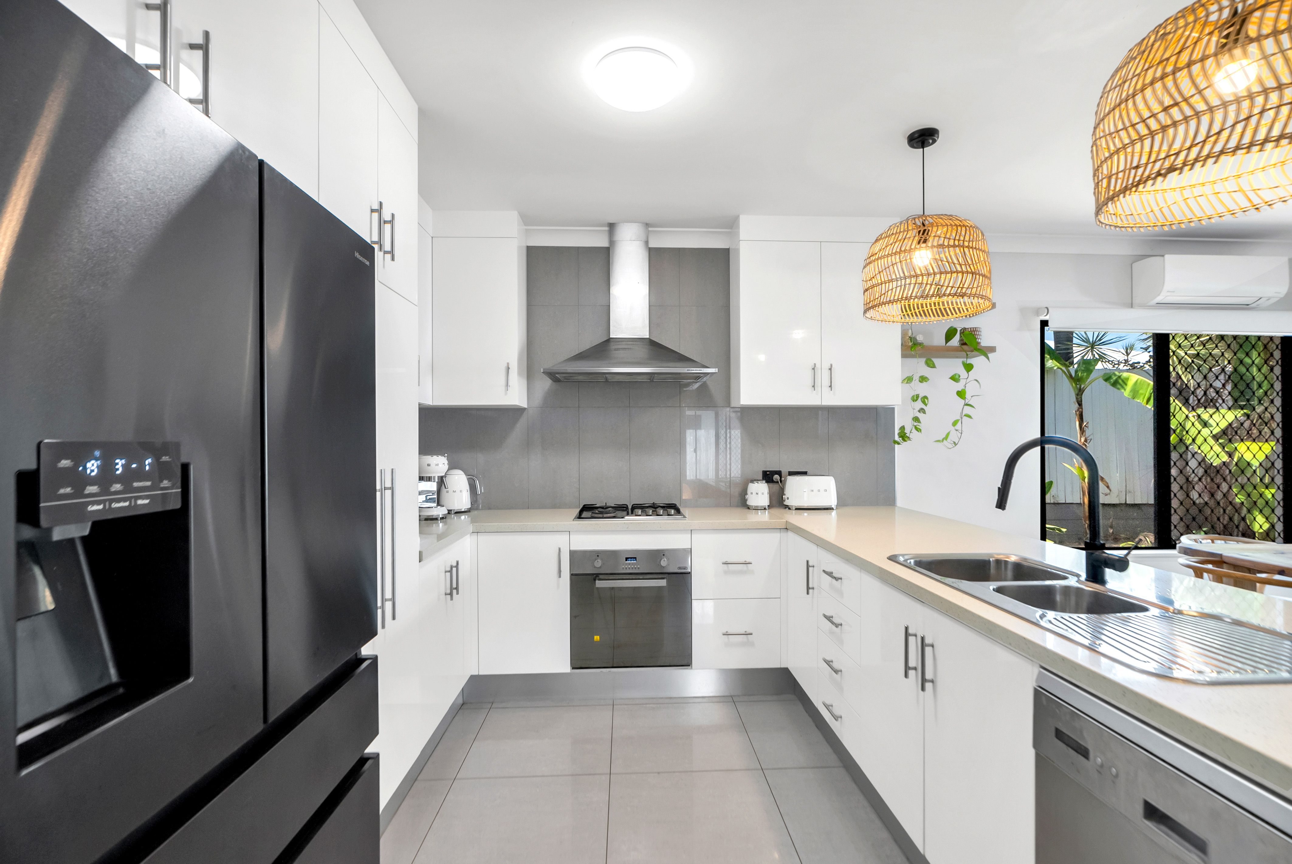 15 Carter Close, Smithfield, QLD 4878