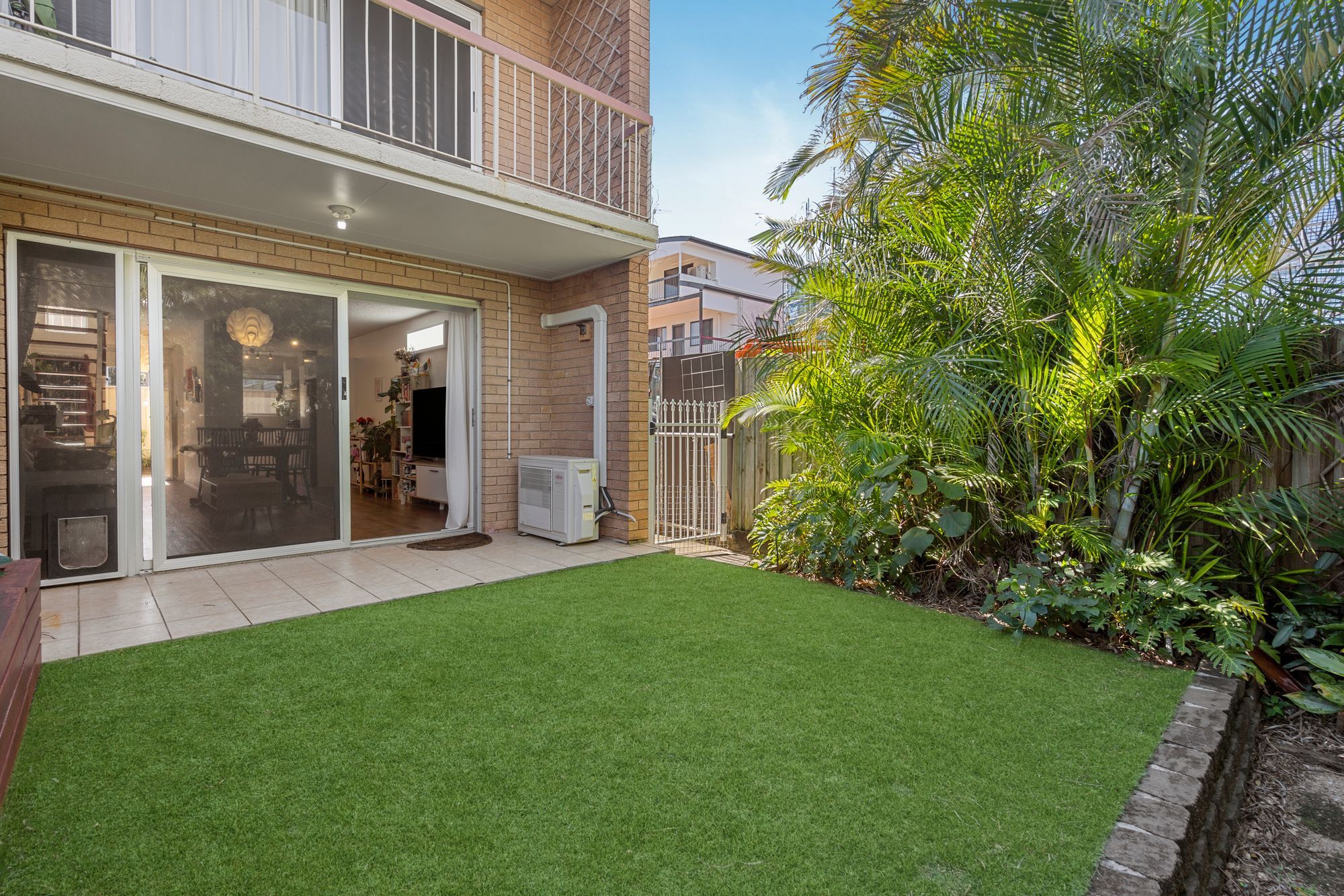 10 Kate Street, Woody Point QLD 4019