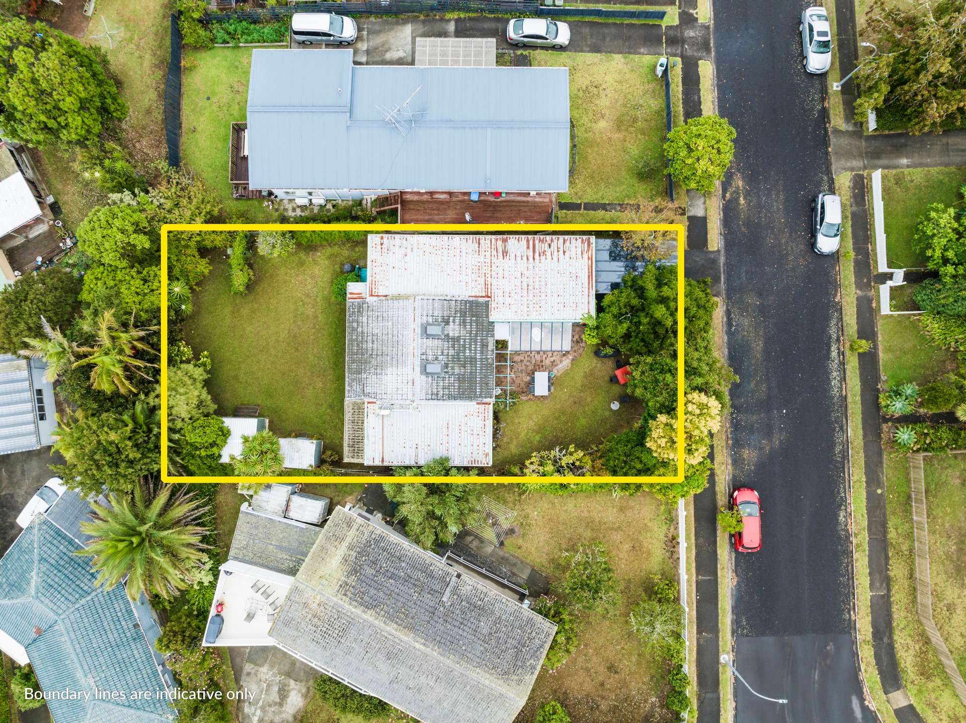 4 Tisdall Crescent photo 1