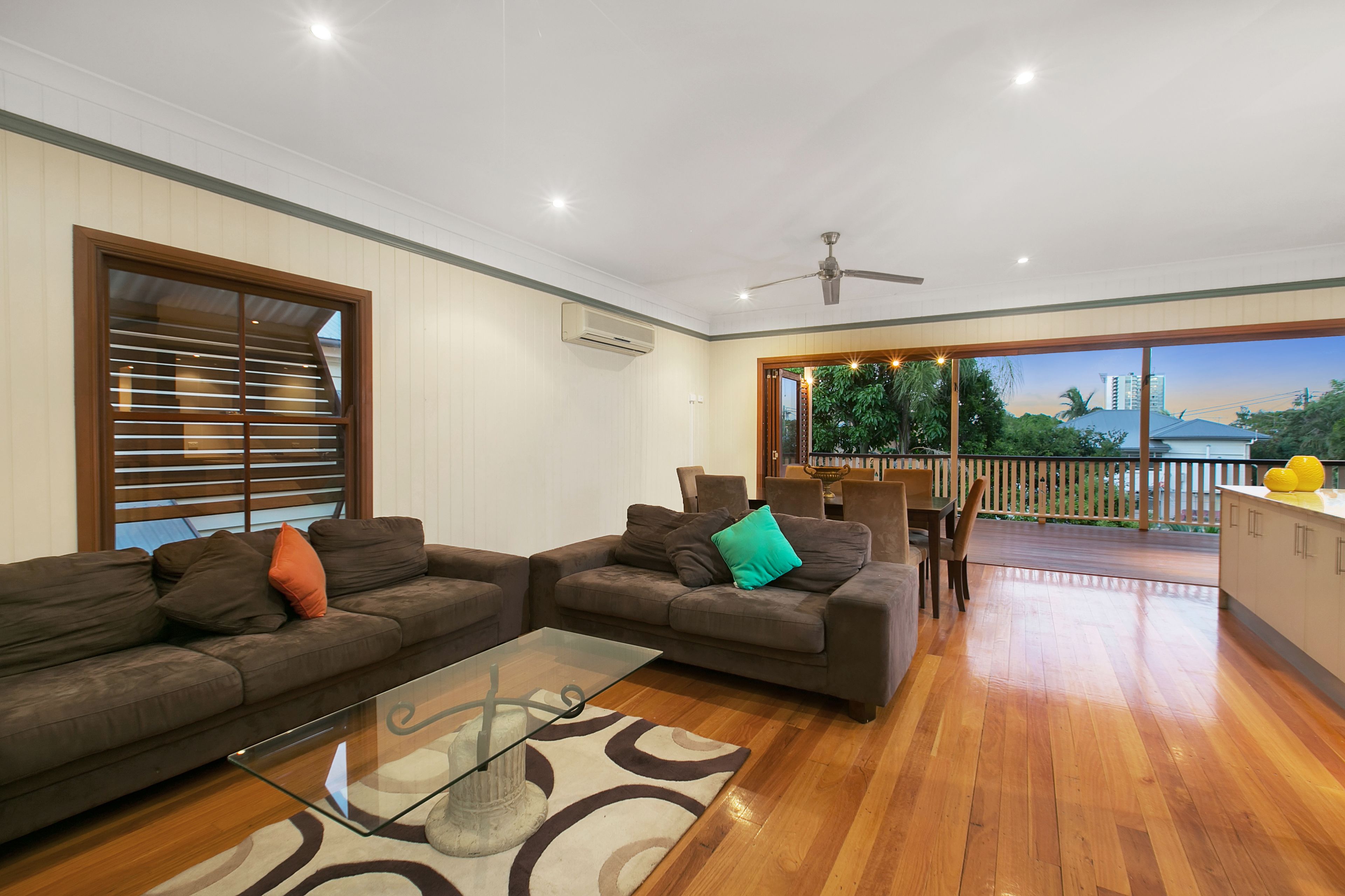 30 Redfern Street, Woolloongabba, QLD 4102