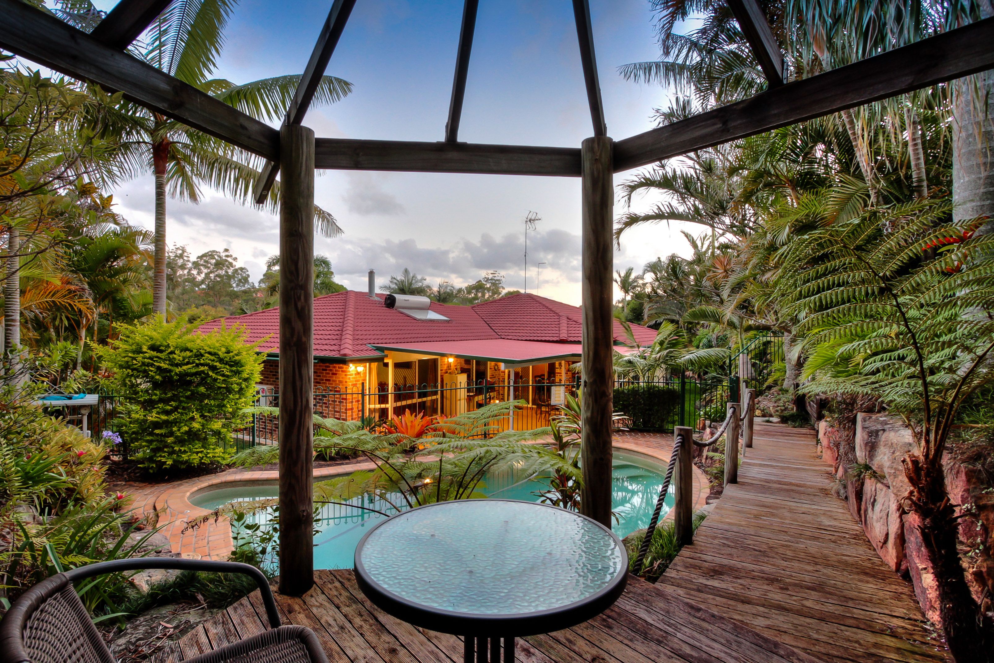 10 Burnier Court, Shailer Park QLD 4128