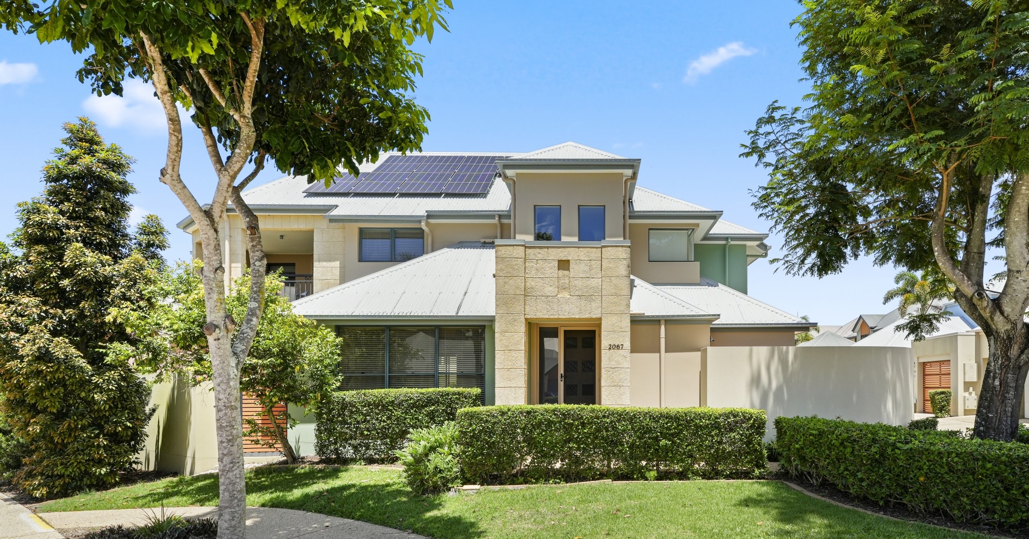 2067/1 The Vistas Drive, Carrara, QLD 4211 - Sold House - Ray White TMG