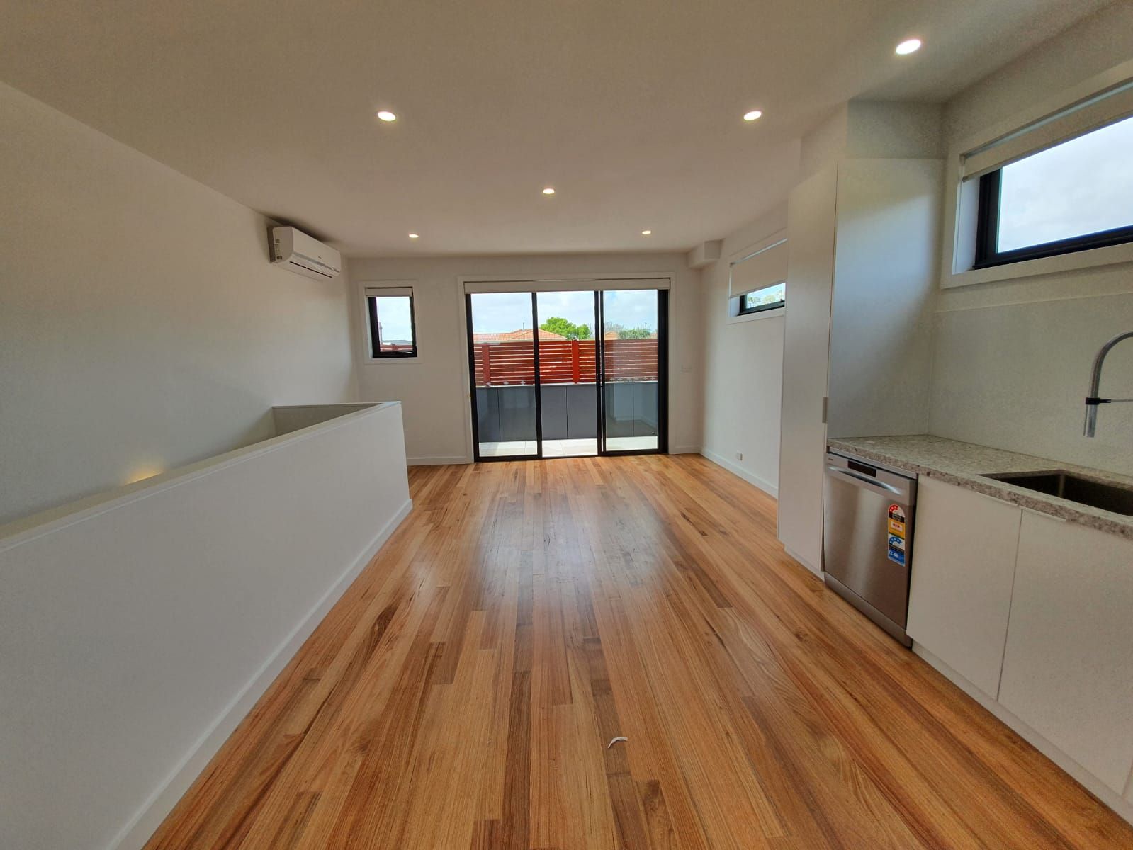 5/2 Mill Road, Oakleigh, VIC 3166
