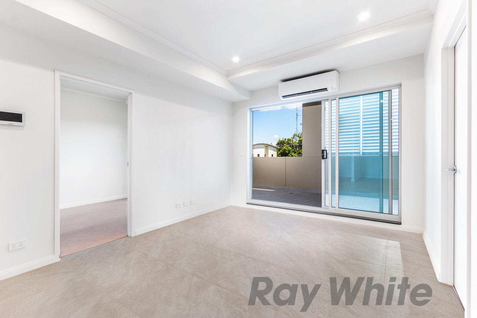4 Howard Street