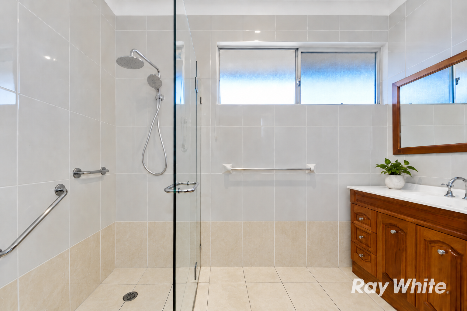 99 Girraween Road — photo 13 of 23