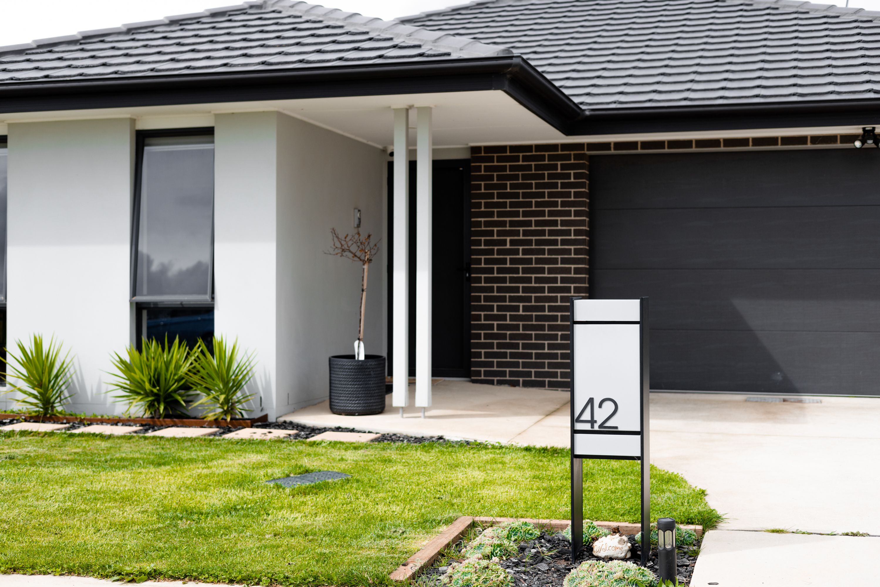 42 Lionel Rose Street, Holt, ACT 2615