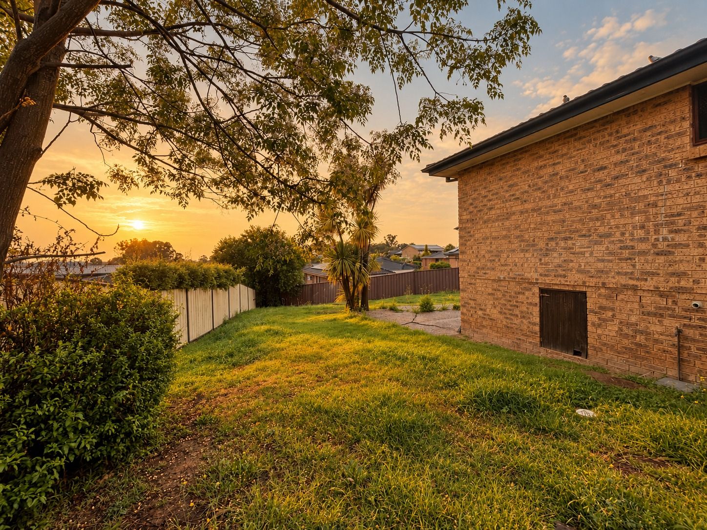 4 Moorfoot Road — photo 15 of 16