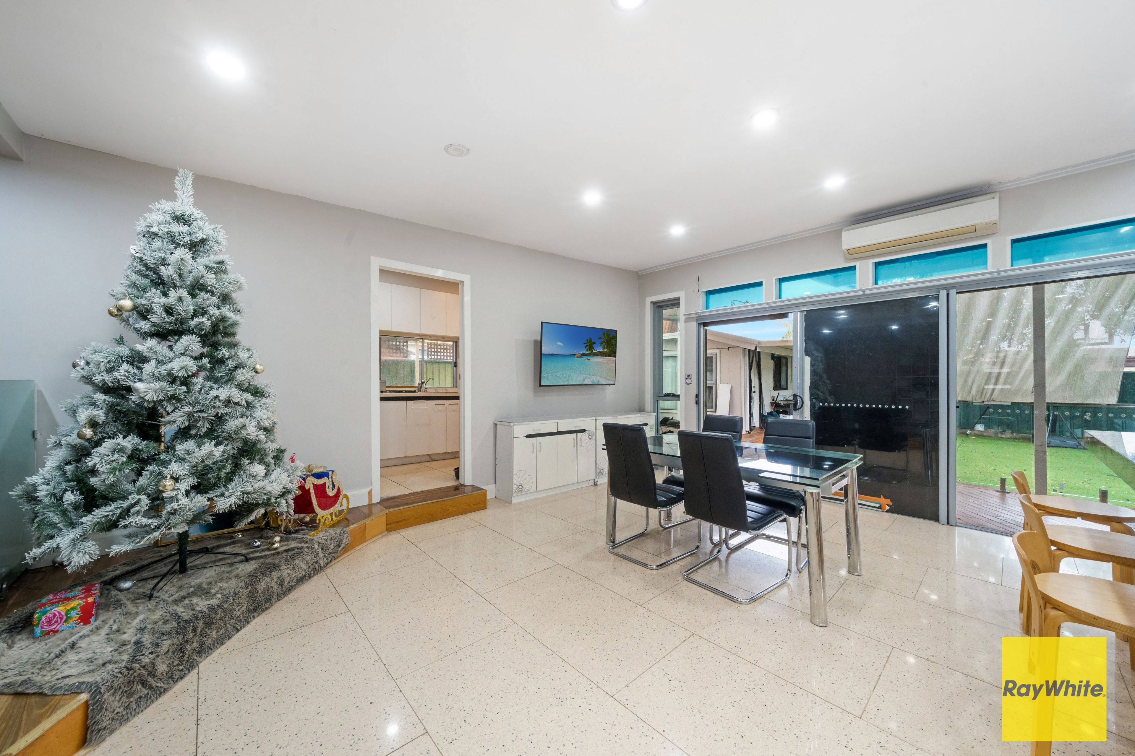 10 Farningham Street — photo 6 of 13