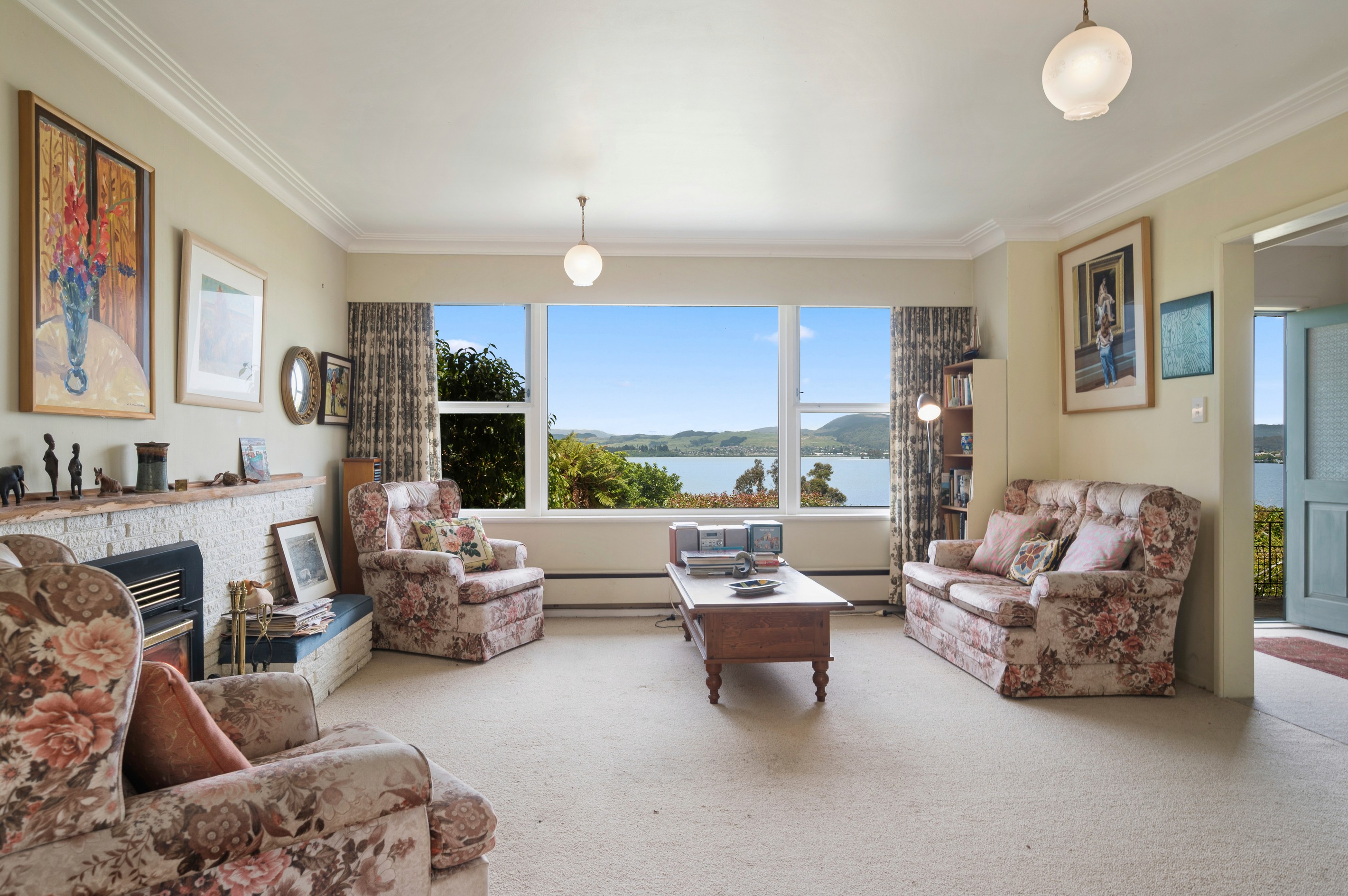 186 Kawaha Point Road, Kawaha Point, Rotorua District