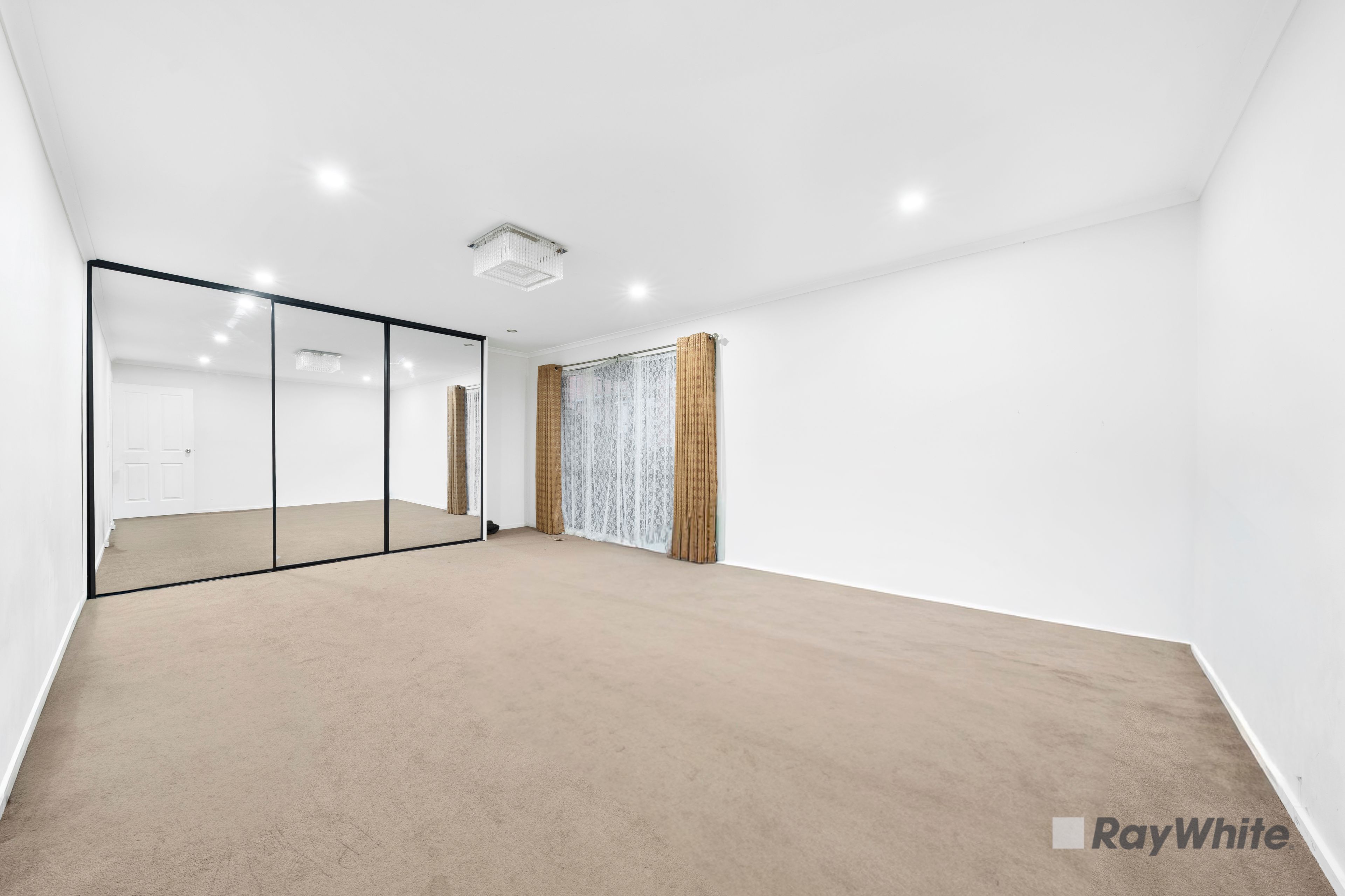 8 Schuler Court — photo 11 of 24