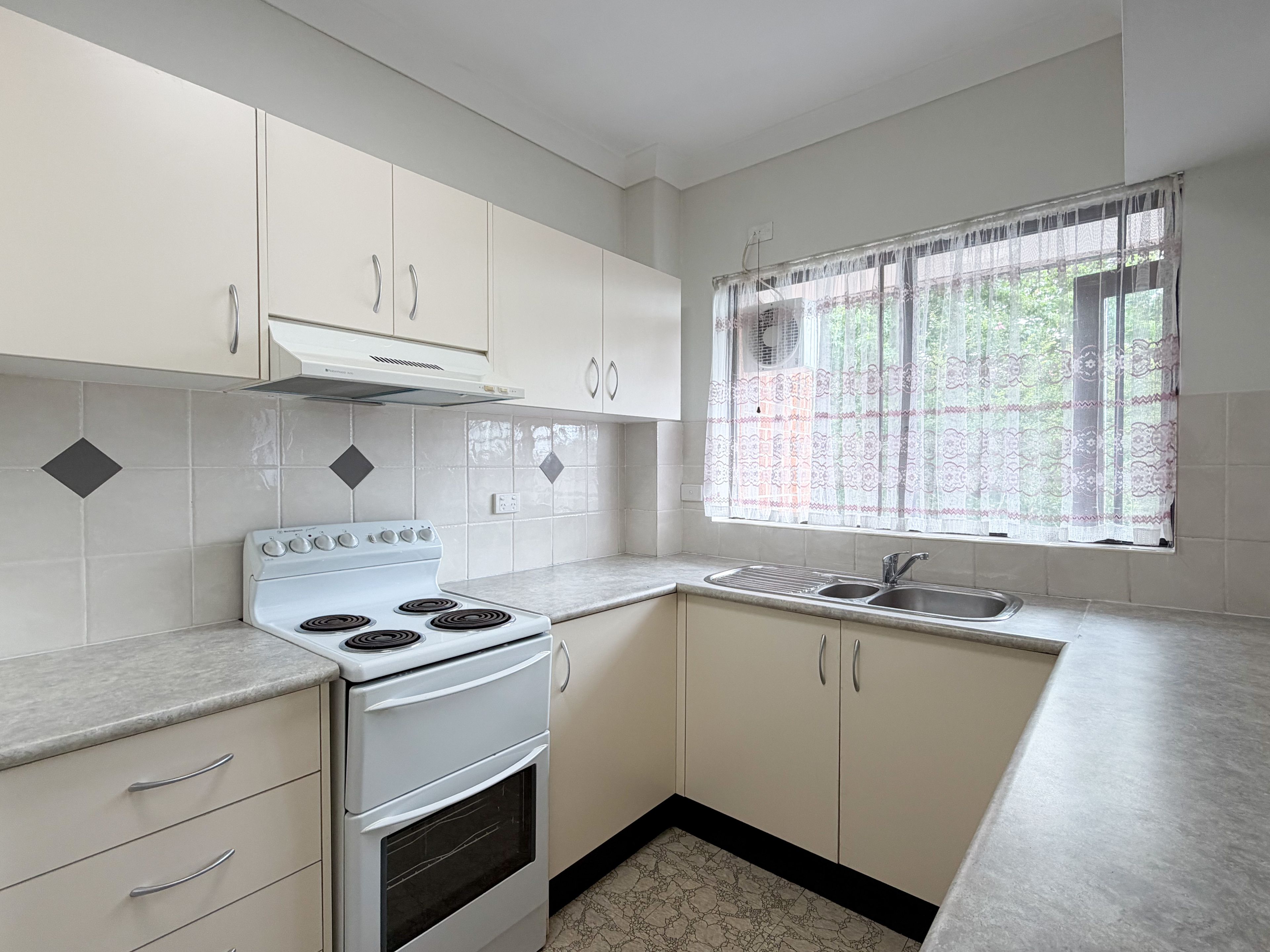 6/15 Preston Street, Jamisontown, NSW