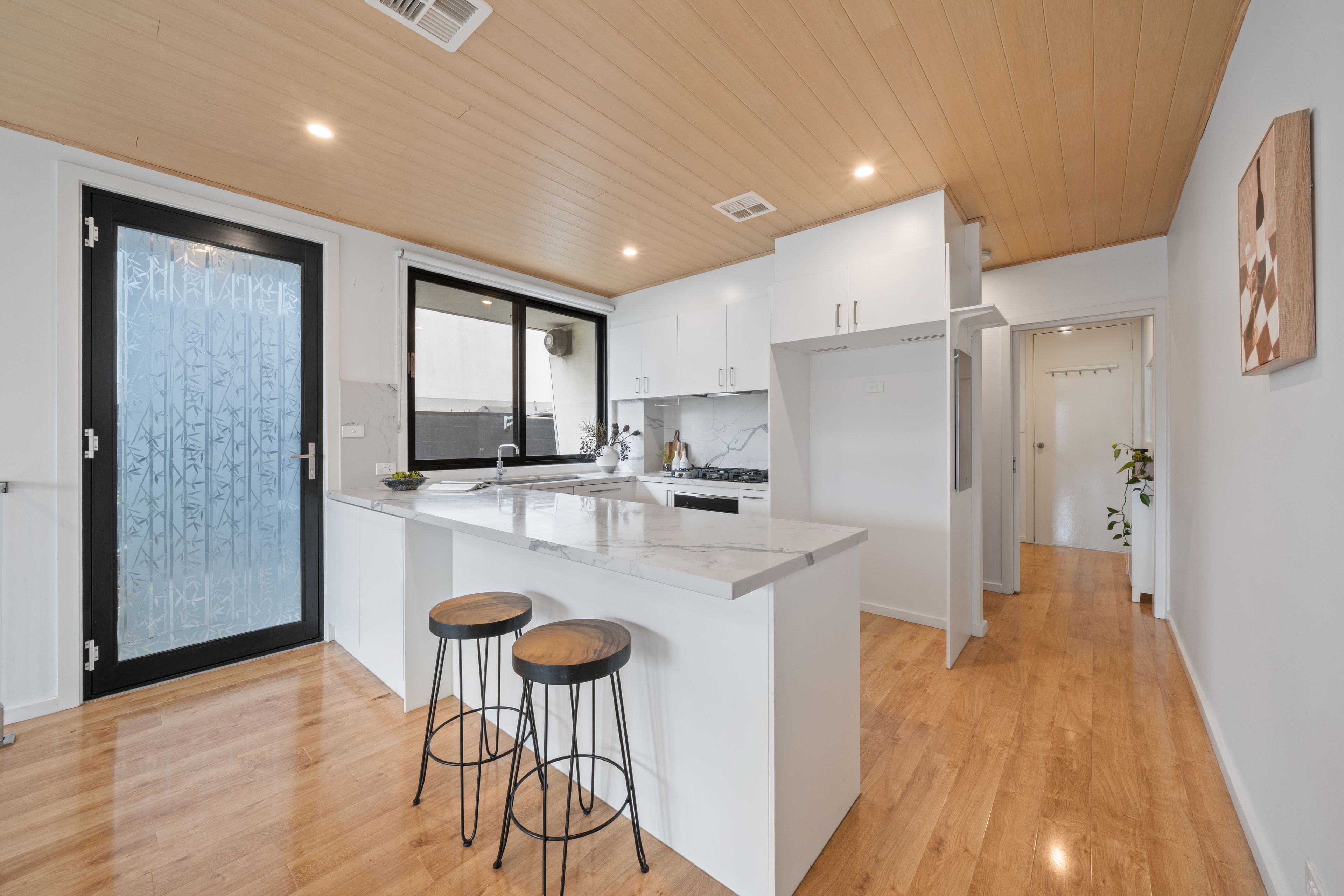 141 Thynne Street — photo 4 of 26