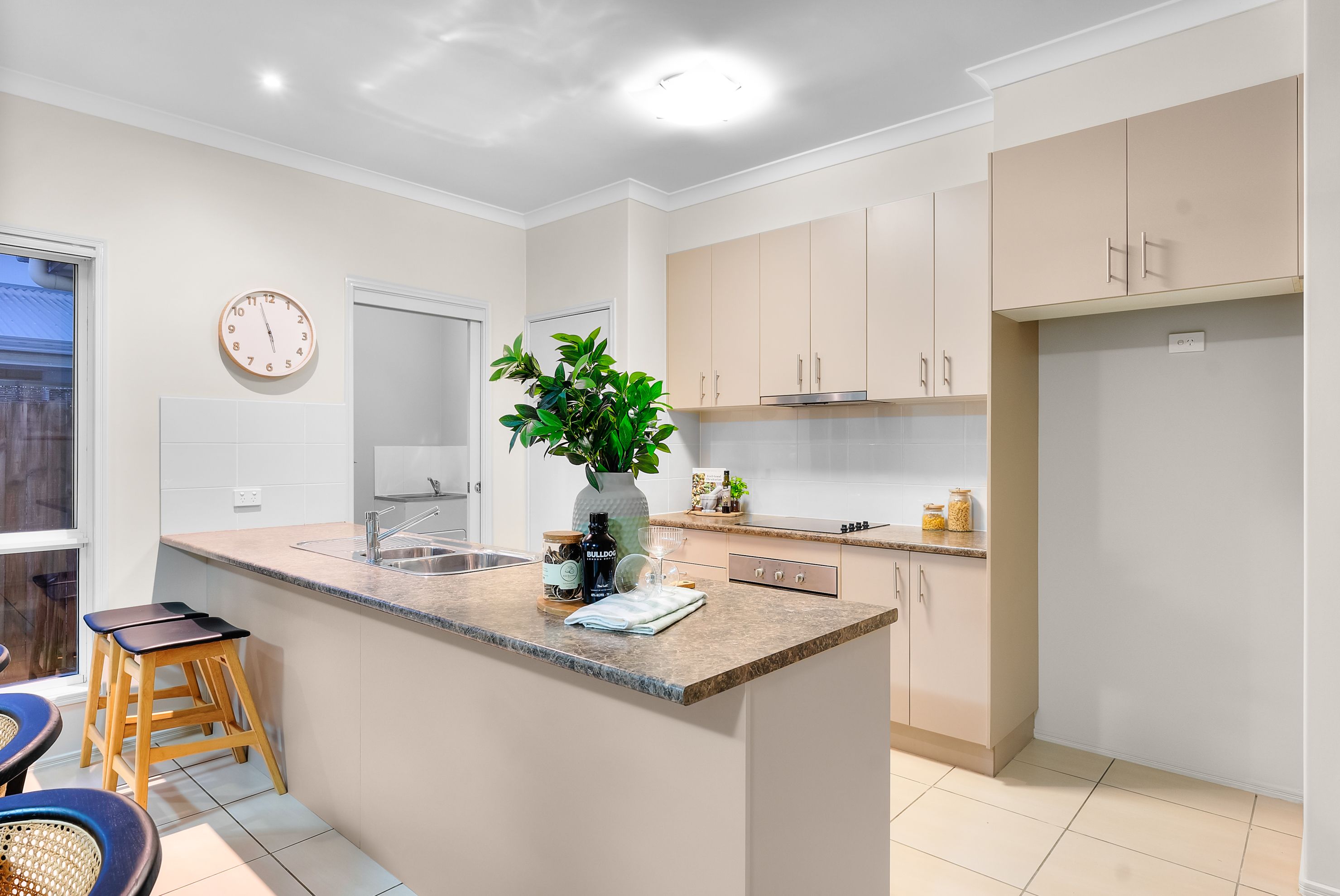 25 Chase Crescent, North Lakes, QLD 4509