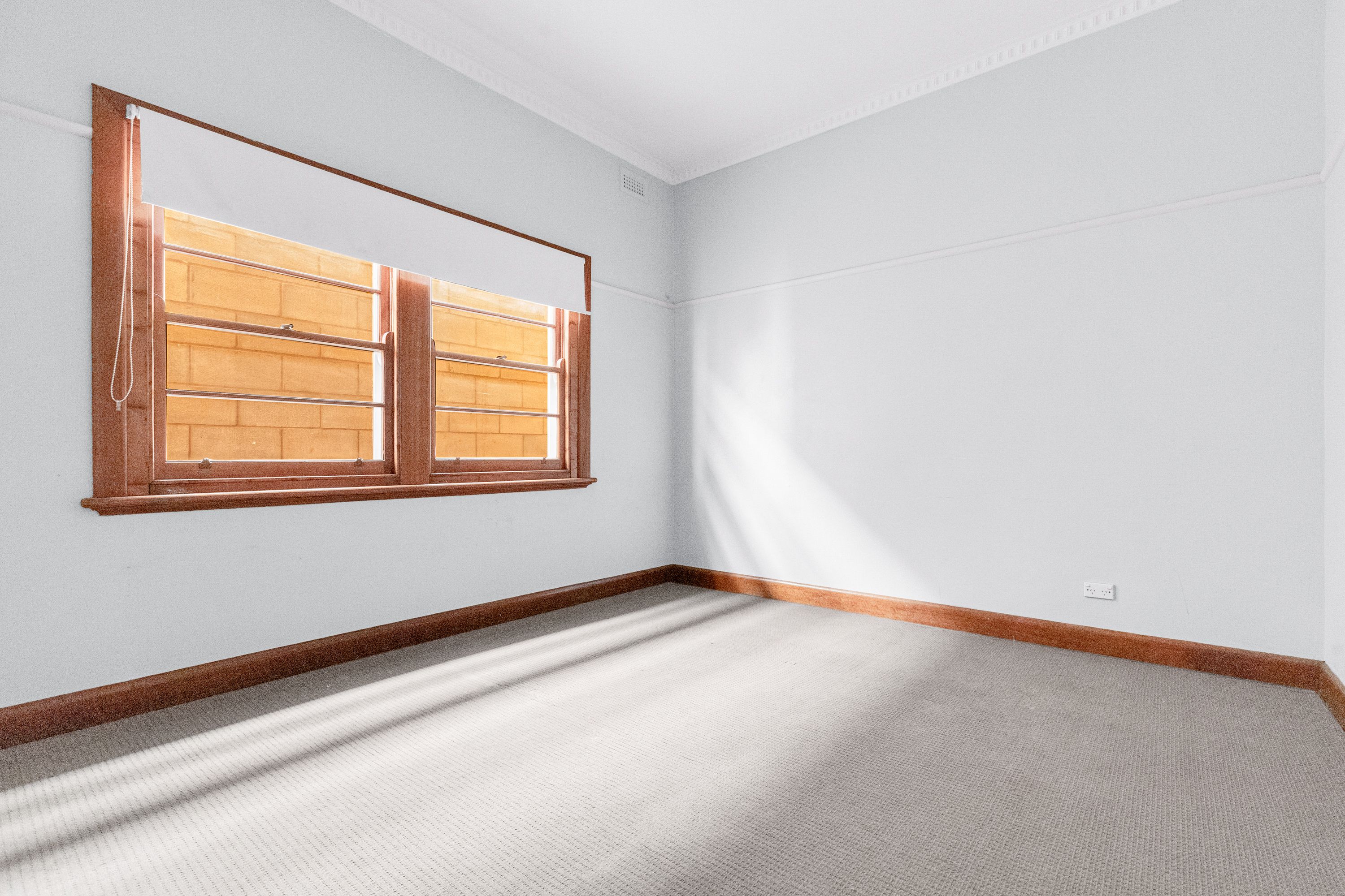 85-87 Pine Avenue — photo 11 of 16