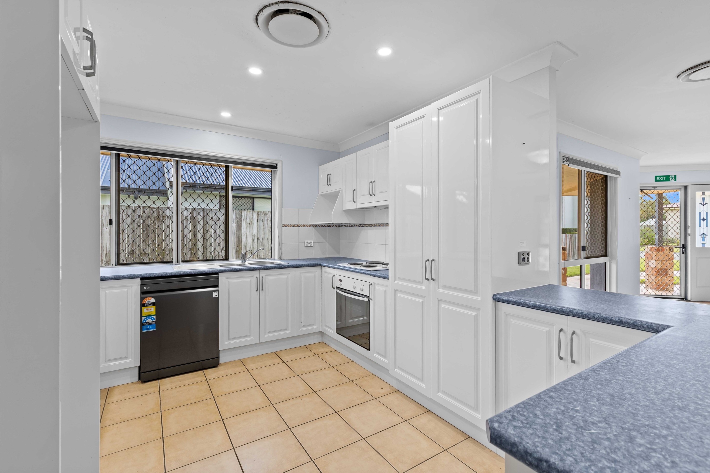 8 Guilmartins Way, Tinana, QLD 4650