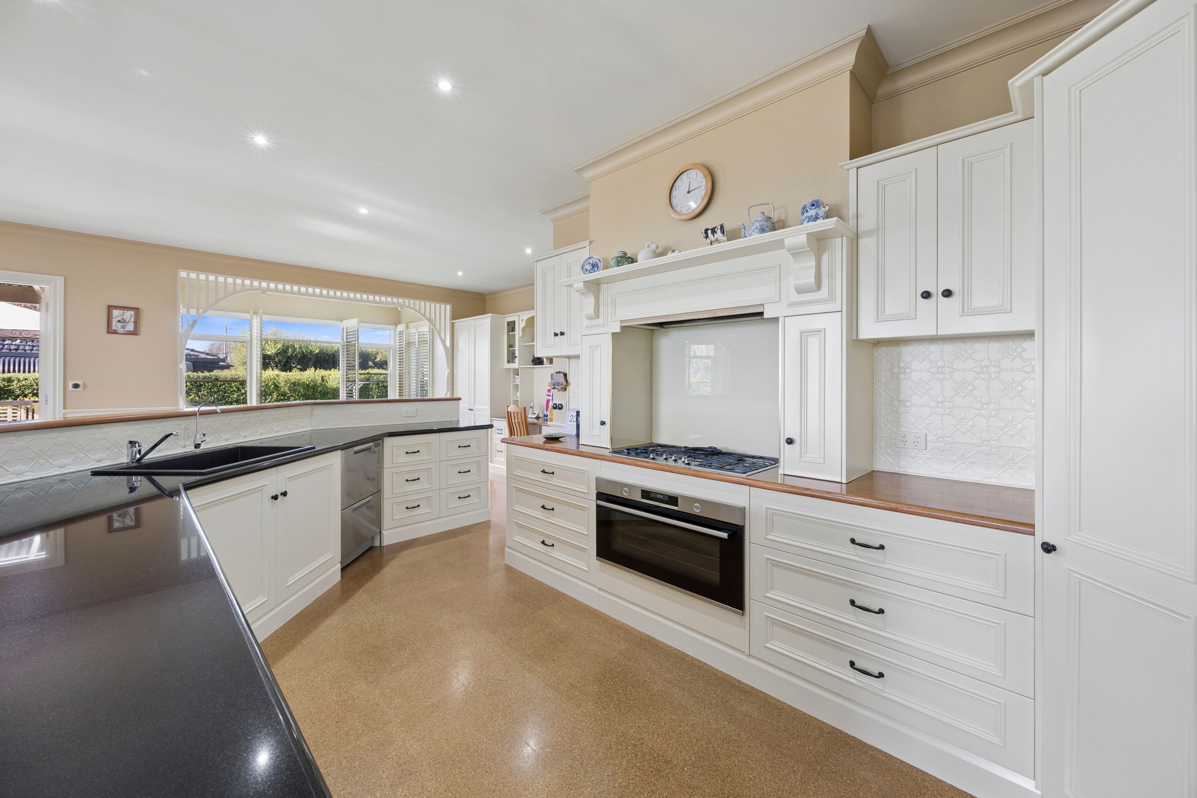 9 Buckland Court — photo 6 of 26