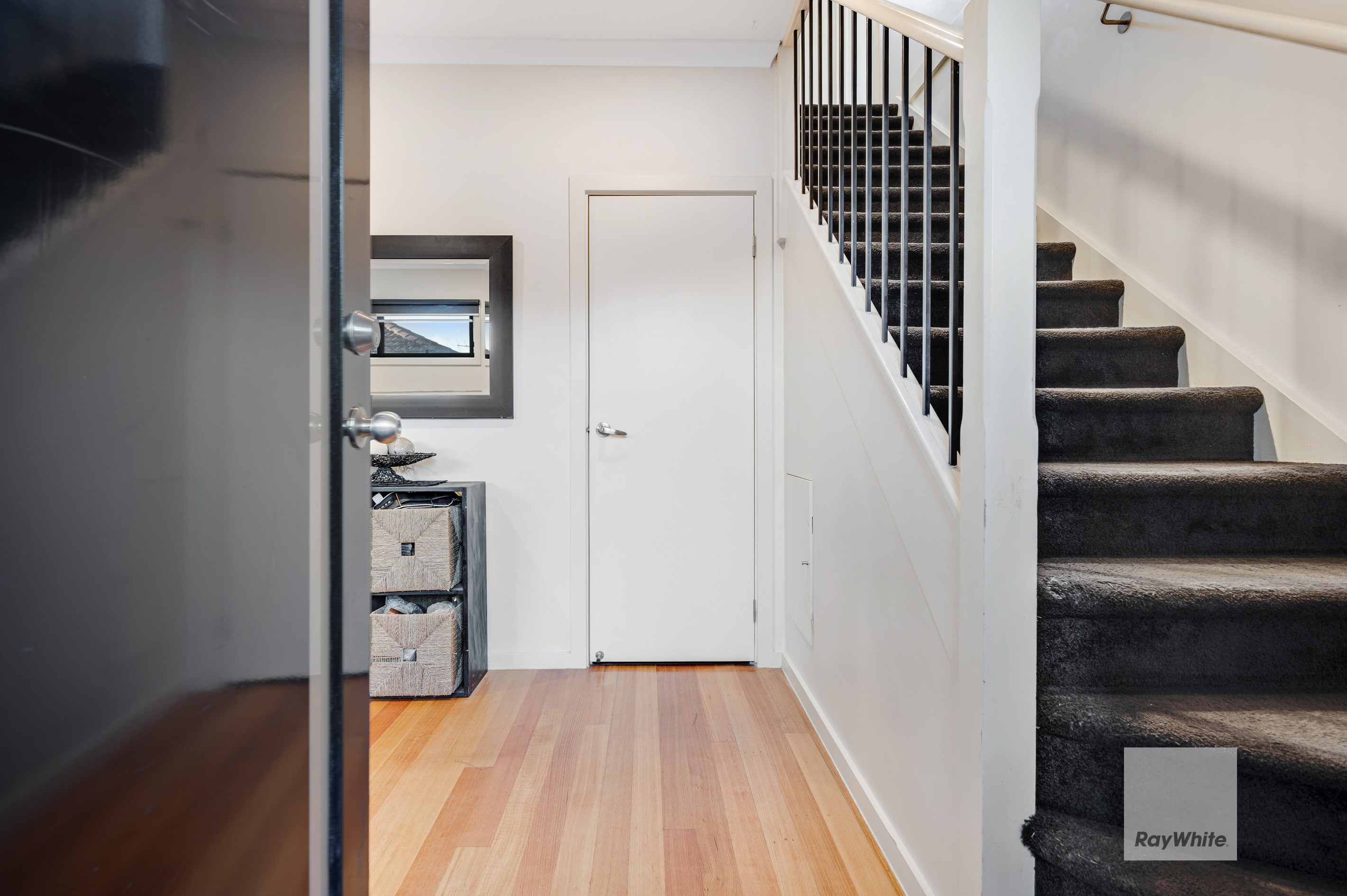 3/5 Broadmeadows Road, Tullamarine, VIC 3043