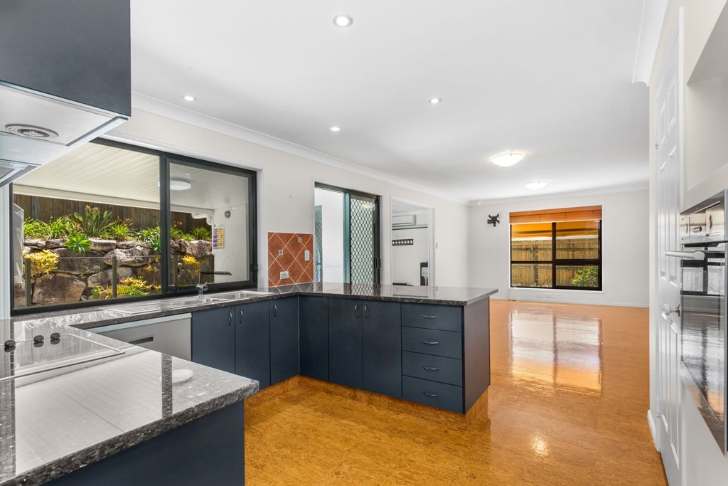 40 Van Dyke Crescent, McDowall, QLD 4053