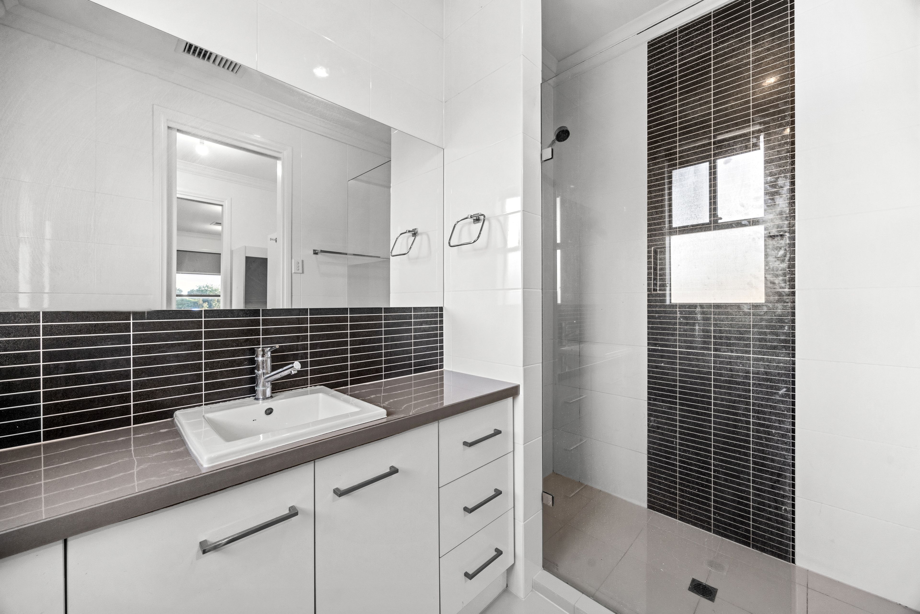 7 Dawe Street — photo 9 of 19