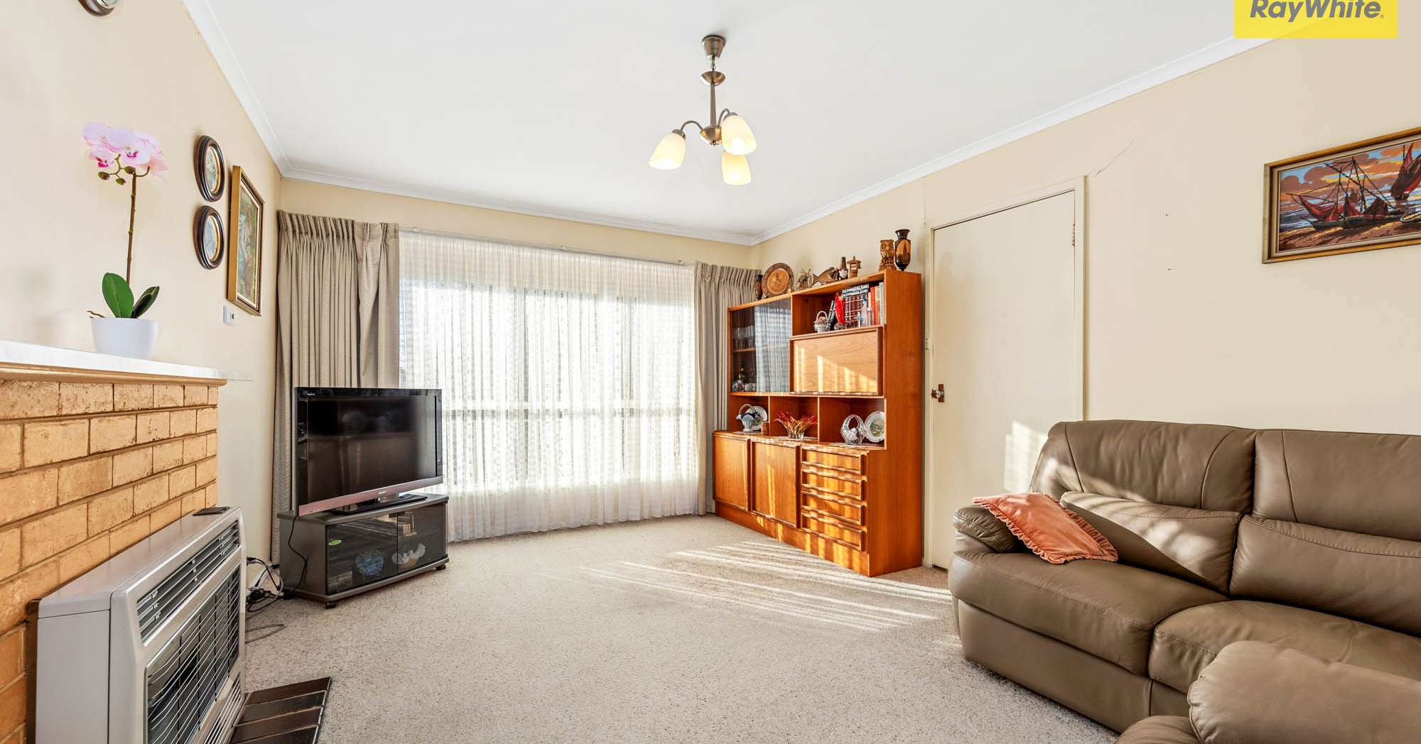 14 Stradbroke Drive, St Albans, VIC 3021 Sold House Ray White St Albans Vic 14 Stradbroke Drive, St Albans, VIC 3021 Sold House Ray White St Albans Vic