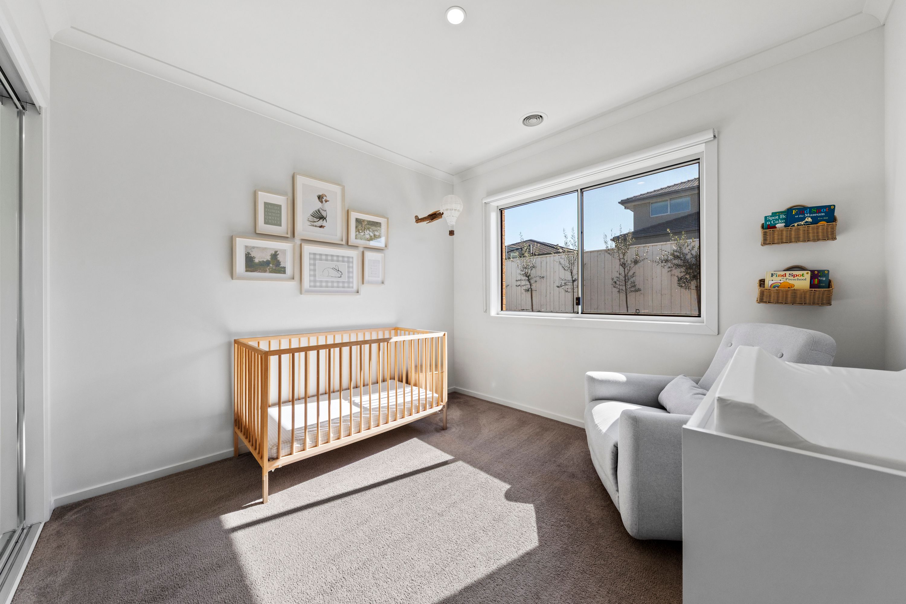 6 Atherton Avenue — photo 16 of 28