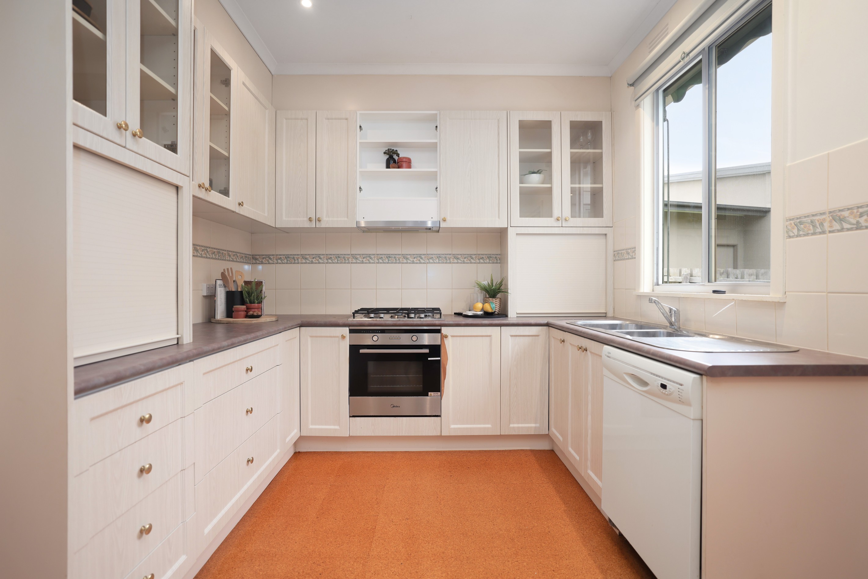 33 Victoria Avenue, Mitcham, VIC 3132