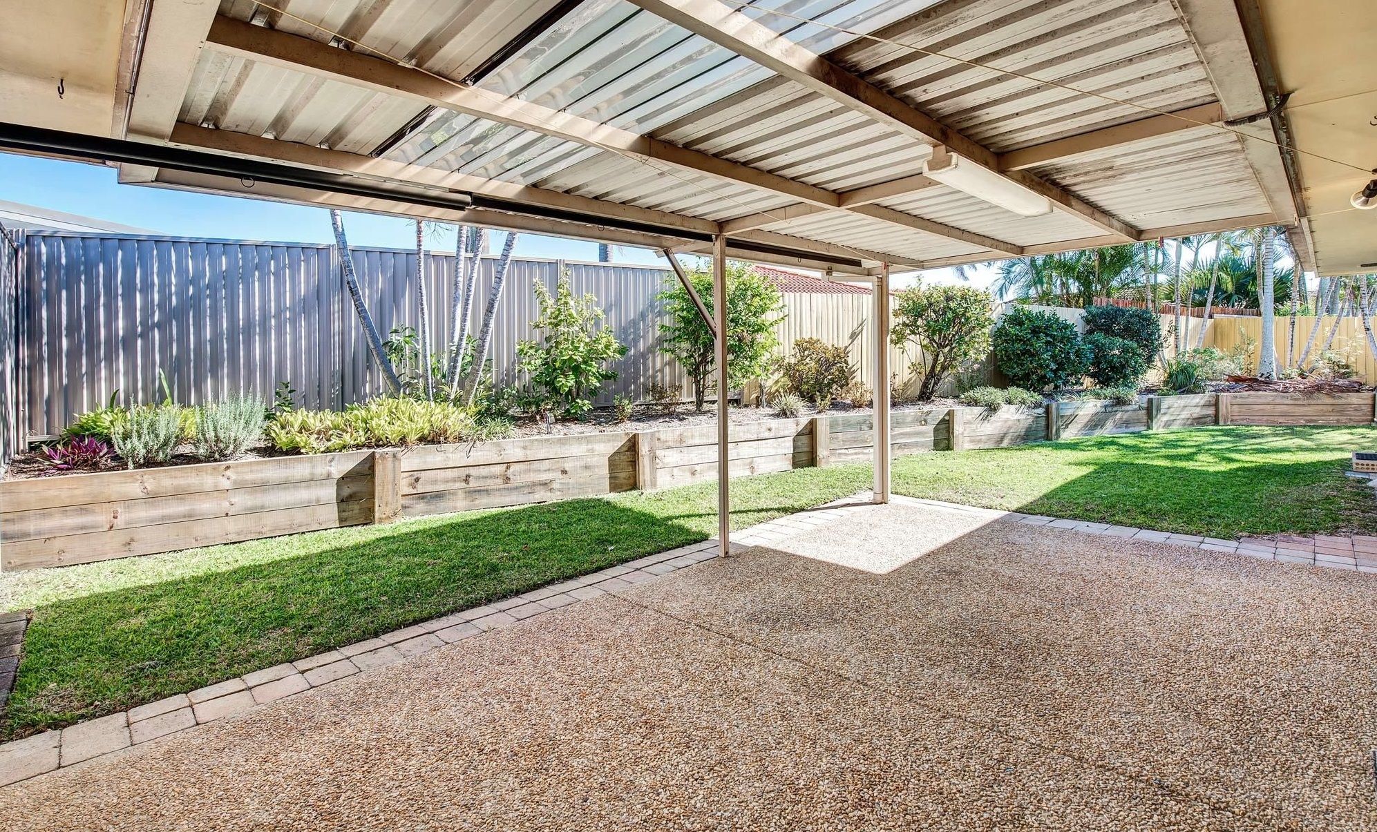 2/11 Snowgum Court, Burleigh Waters, QLD 4220