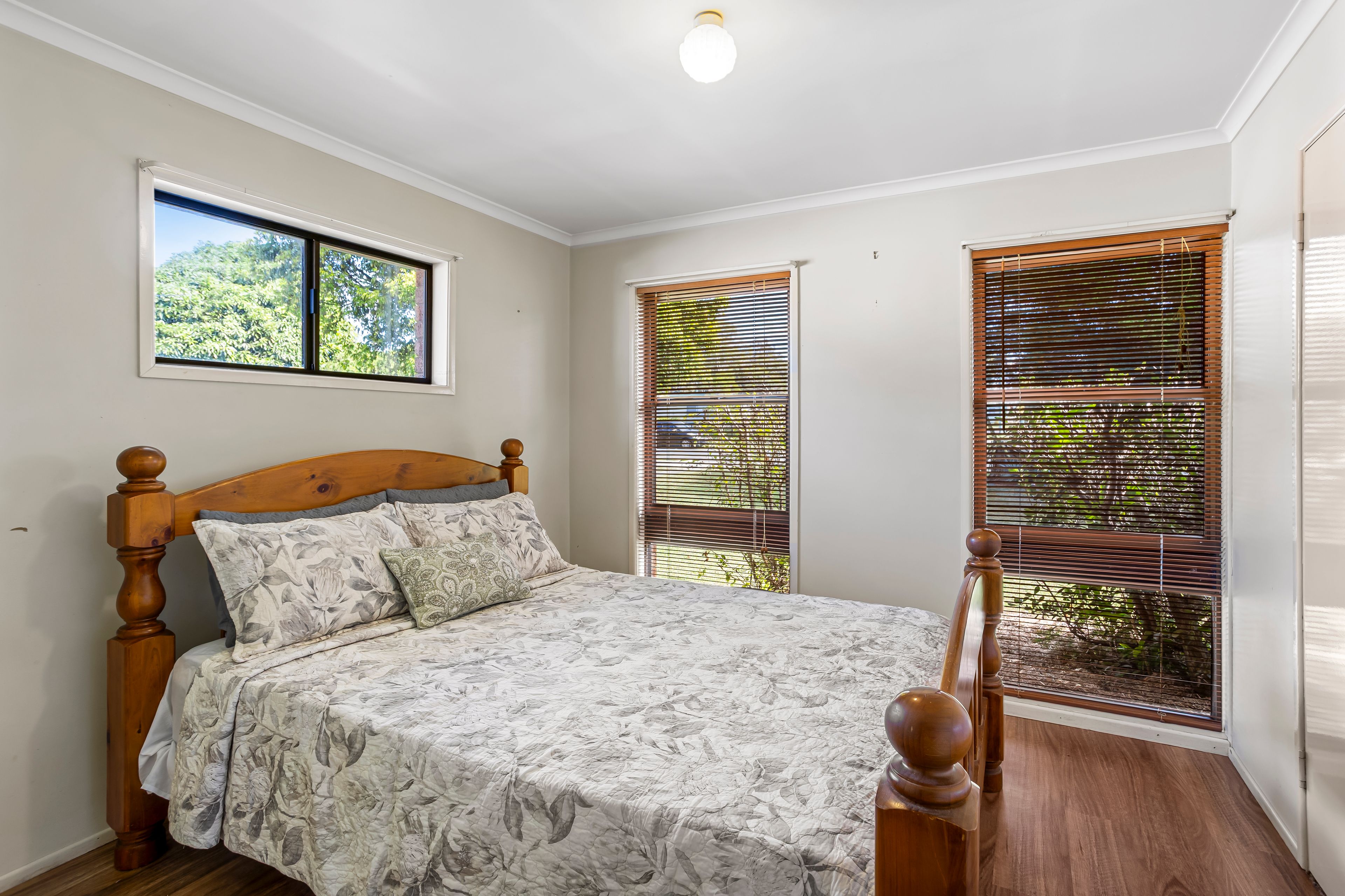 1/7 Bonton Avenue — photo 6 of 11