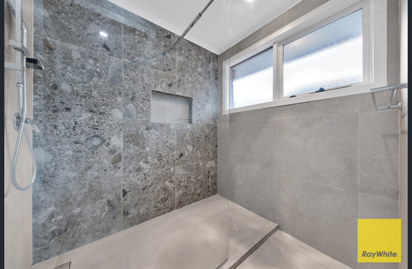 7 Aitken Avenue — photo 14 of 19