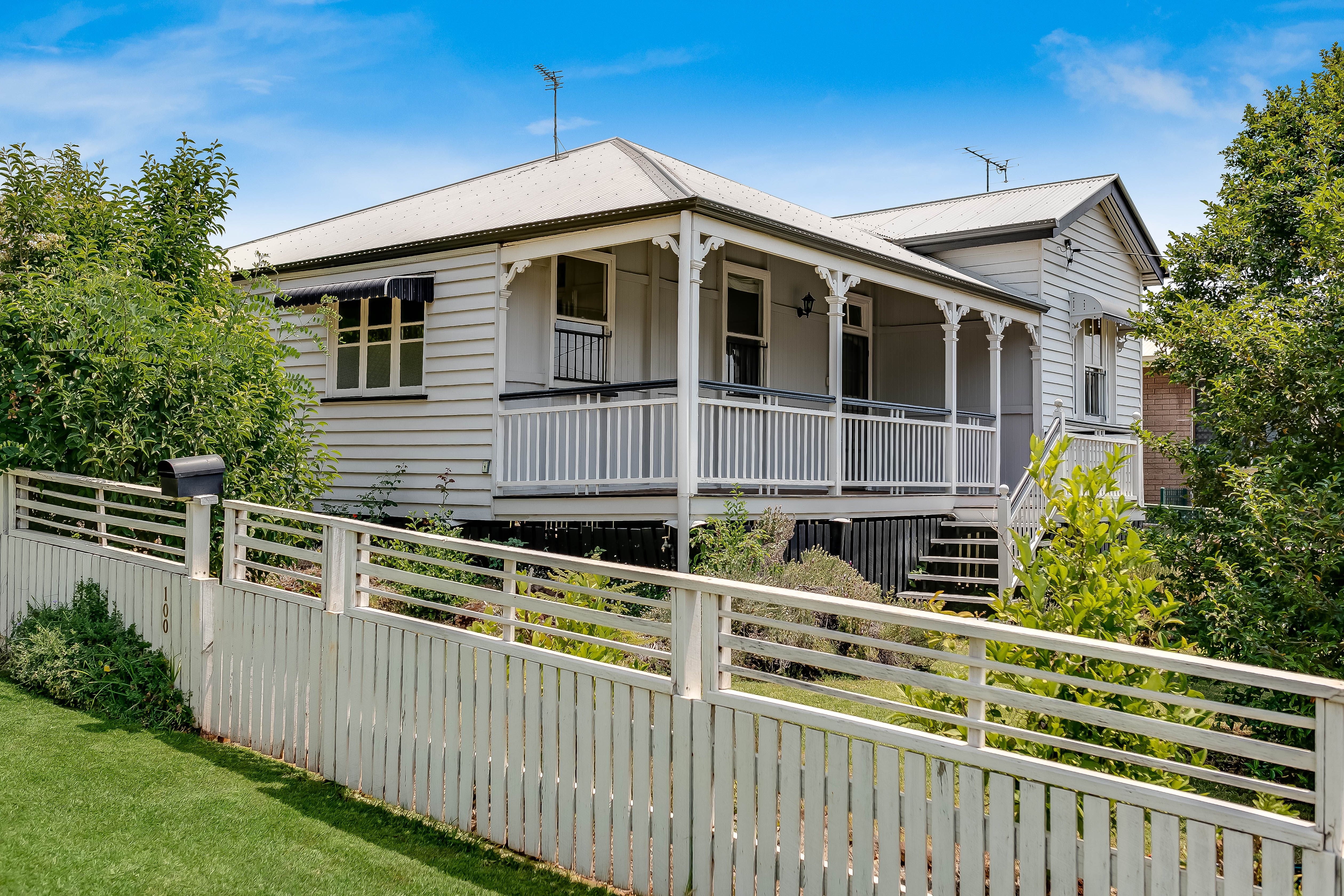 100 Jellicoe Street, North Toowoomba QLD 4350