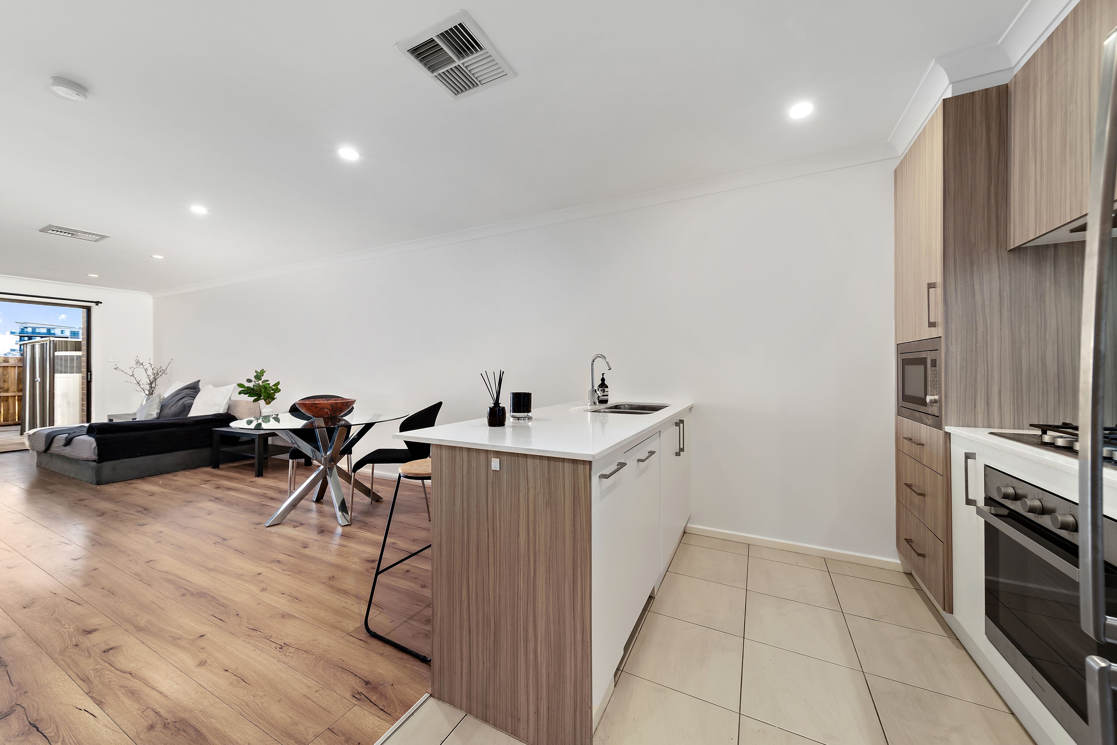 16/39 Woodberry Avenue, COOMBS, ACT 2611
