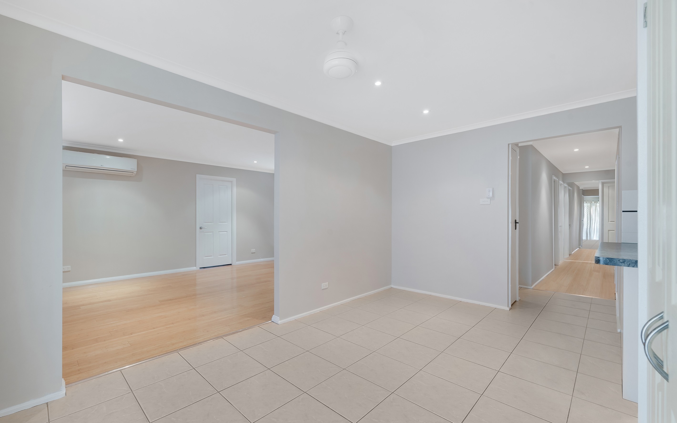 13 Glendower Street, Rosemeadow, NSW 2560