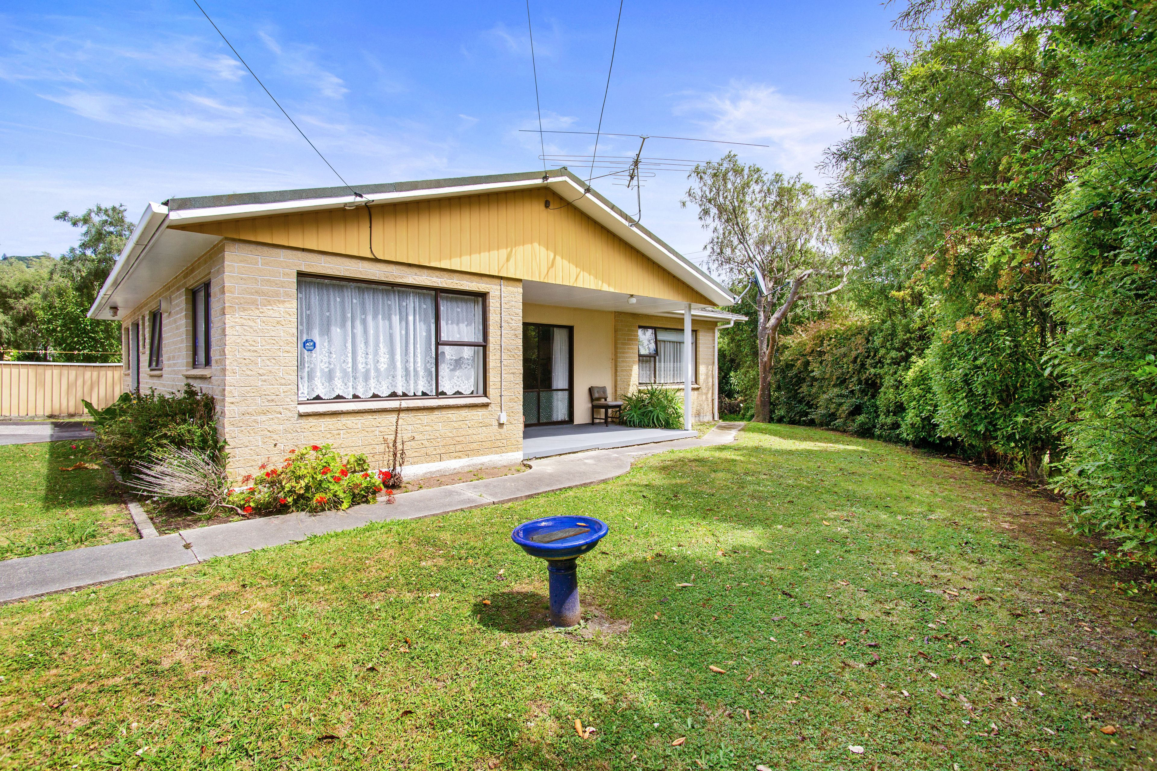 2 Kairimu Street, Stokes Valley, Lower Hutt City
