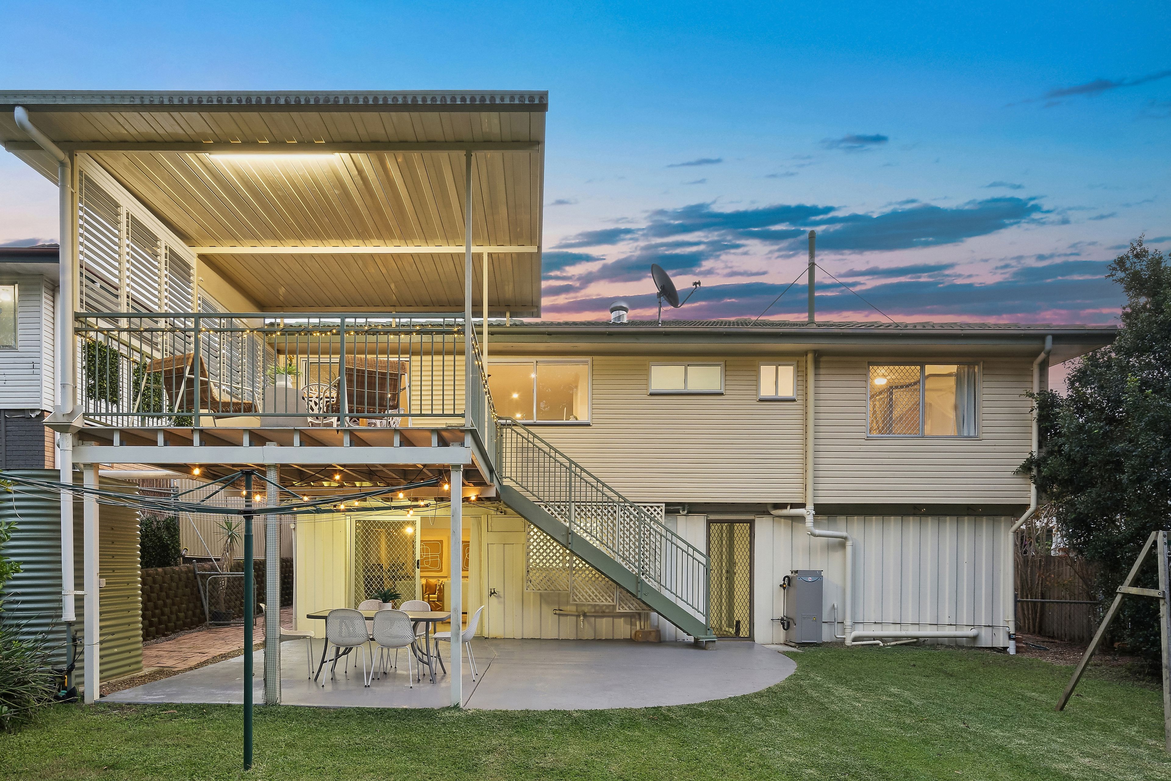 7 Carissa Street, Arana Hills, QLD 4054