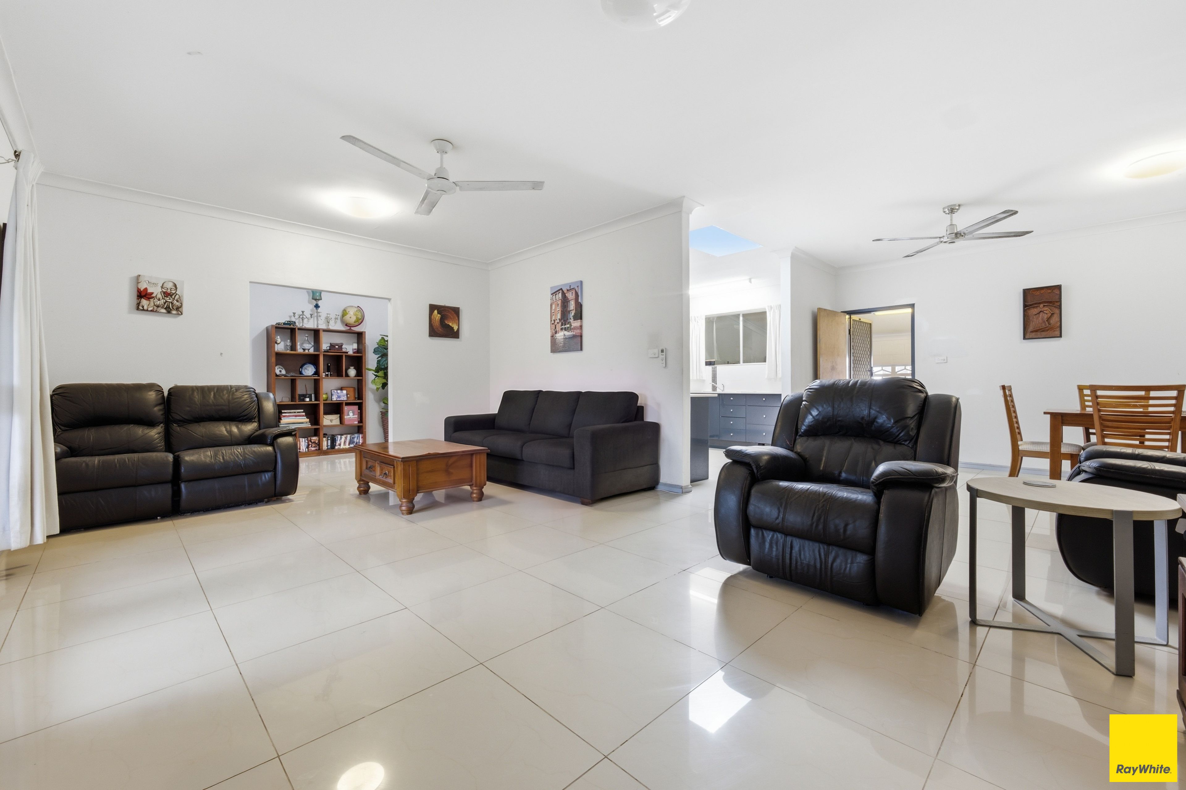 16 Melaleuca Street — photo 9 of 26