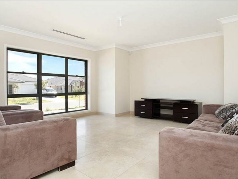 23 Starfire Avenue, Middleton Grange, NSW 2171